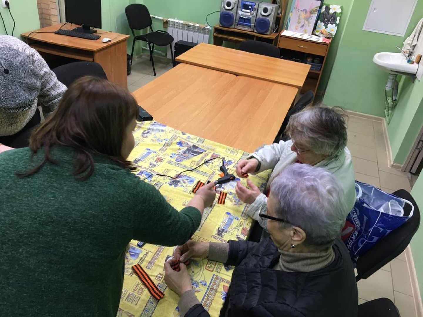 георгиевская лента, мастер-класс, библиотека, Протвино, День Победы