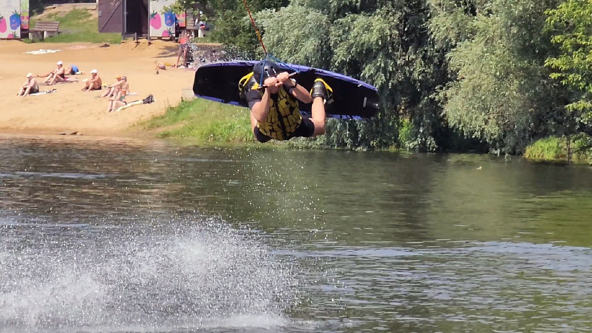 красногорск, лето в подмосковье, старая плотина, вейкбординг,