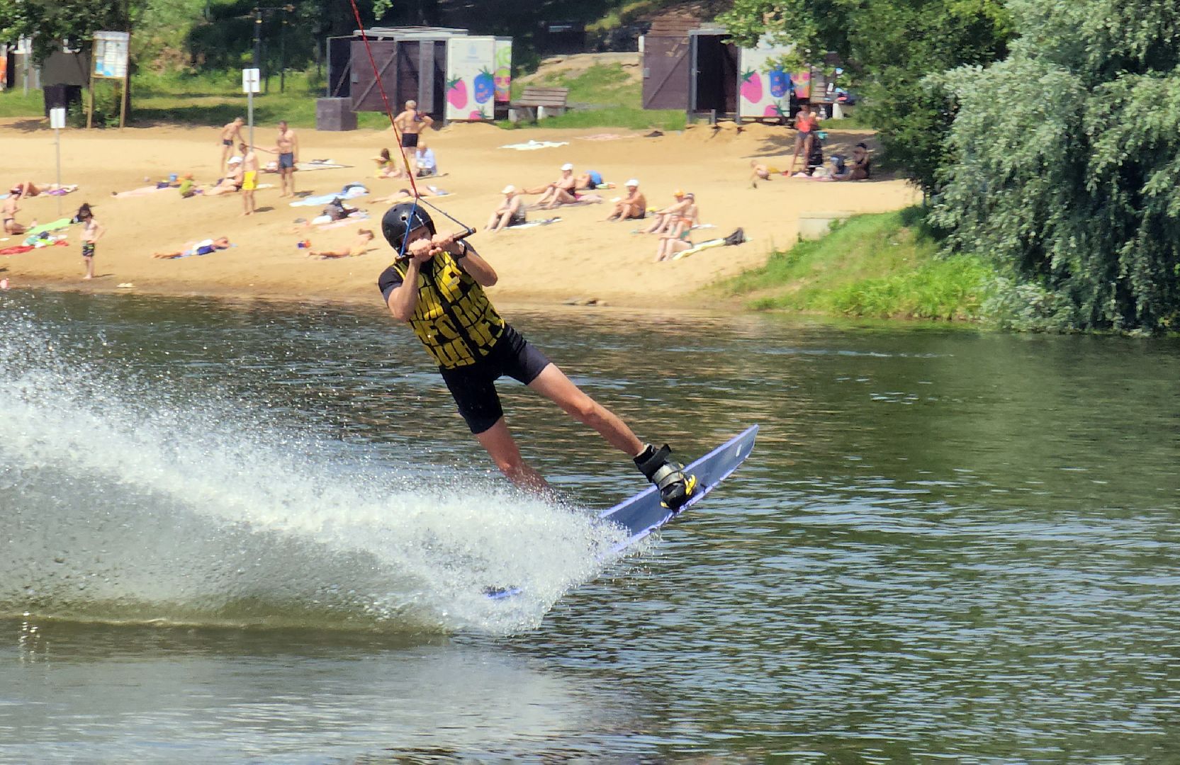 красногорск, лето в подмосковье, старая плотина, вейкбординг,