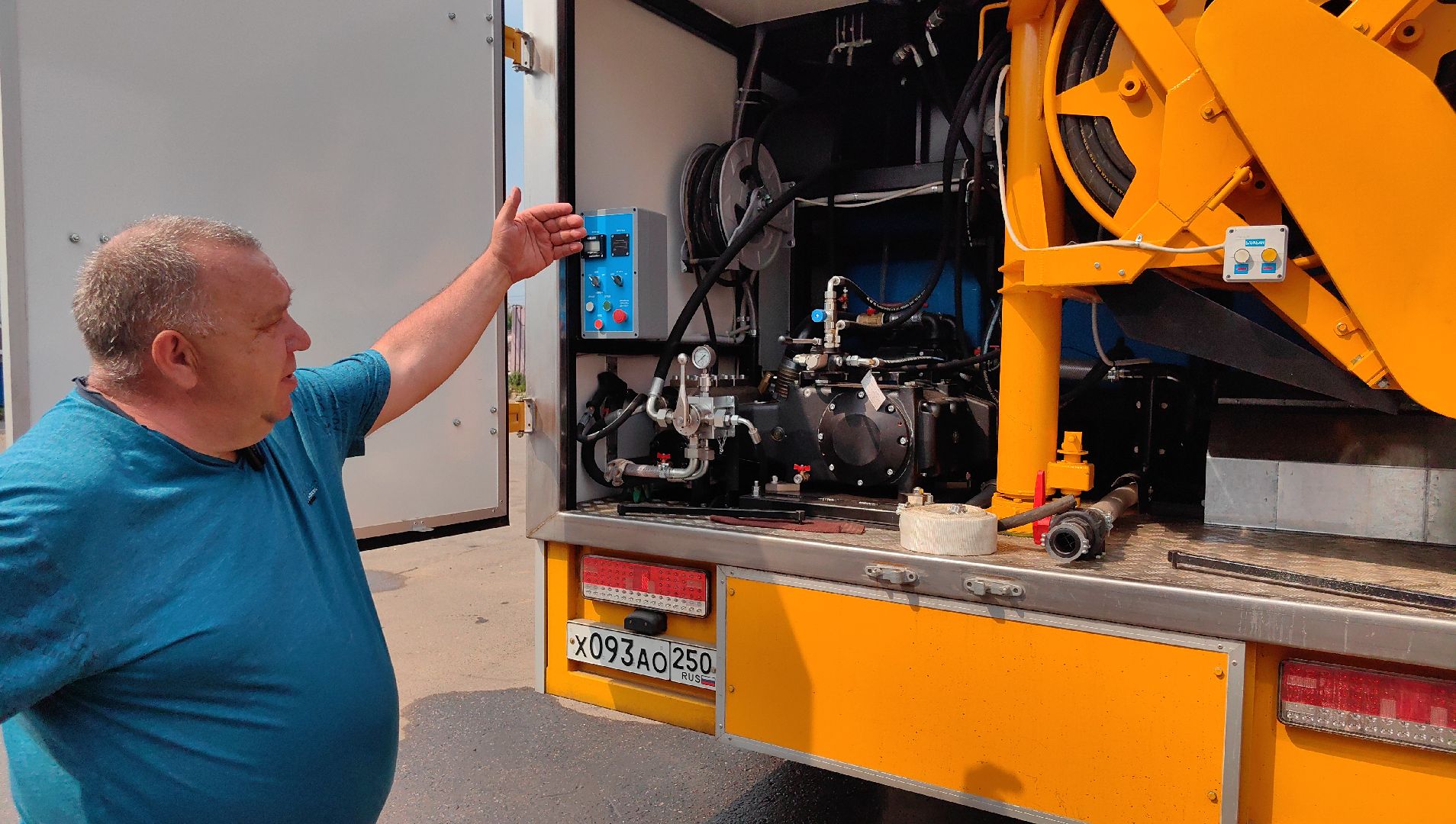 водоканал, техника, засор, камаз, газель,