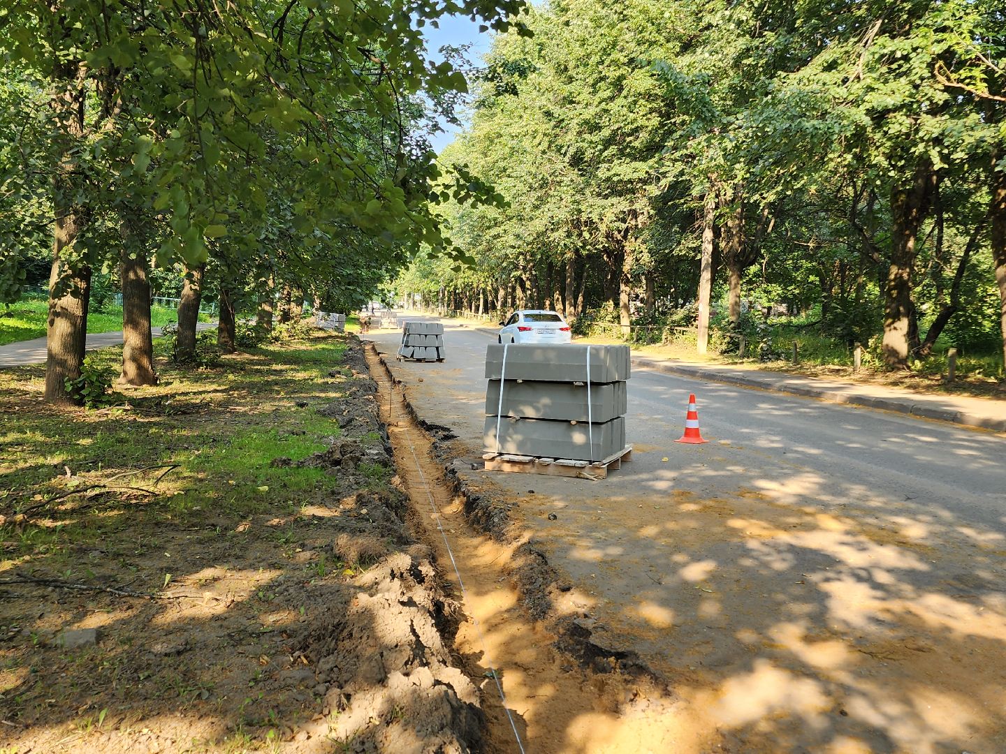 чехов, улица ильича, дорожный ремонт, капремонт дороги, установка бордюров, замена дорожного покрытия, госпрограмма московской области, развитие дорожного комплекса, план ремонта на 2025 год,