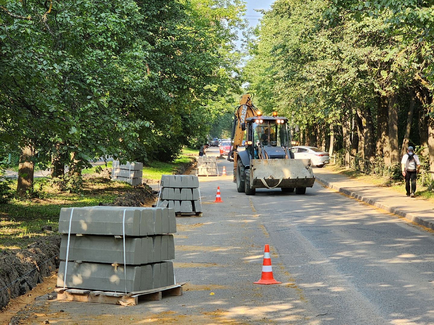 чехов, улица ильича, дорожный ремонт, капремонт дороги, установка бордюров, замена дорожного покрытия, госпрограмма московской области, развитие дорожного комплекса, план ремонта на 2025 год,