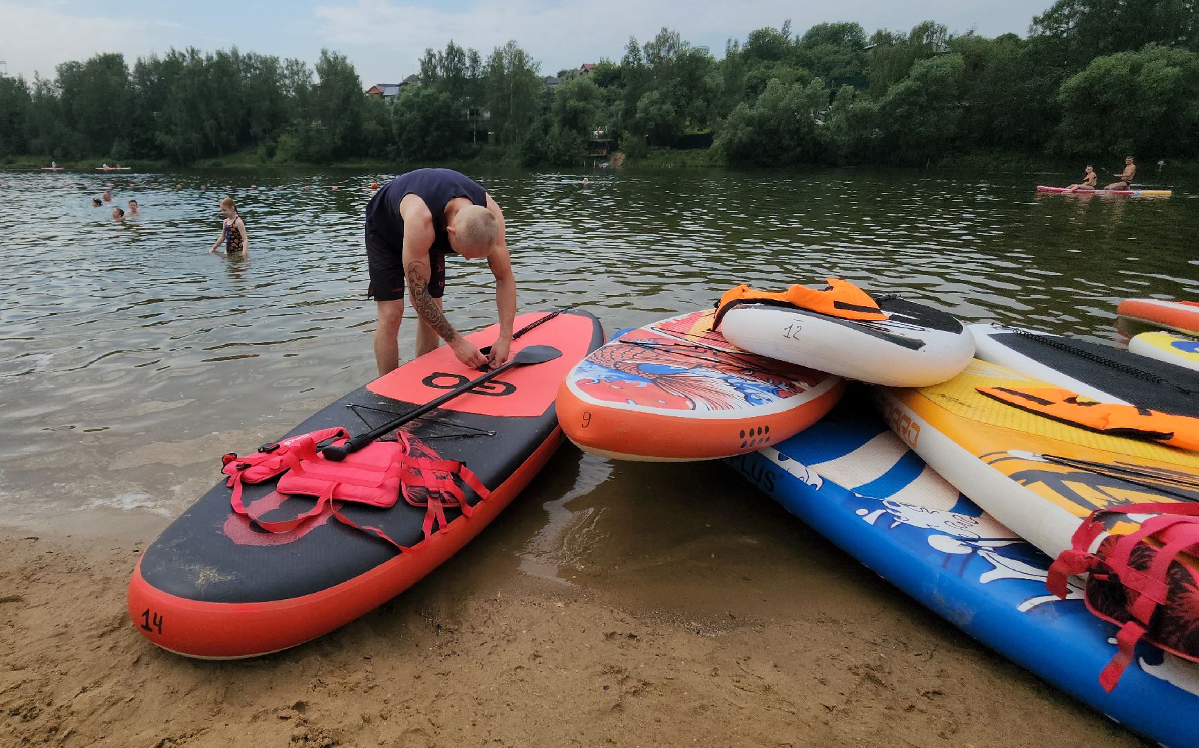 плотина на реке синичка, красногорск, сапы,