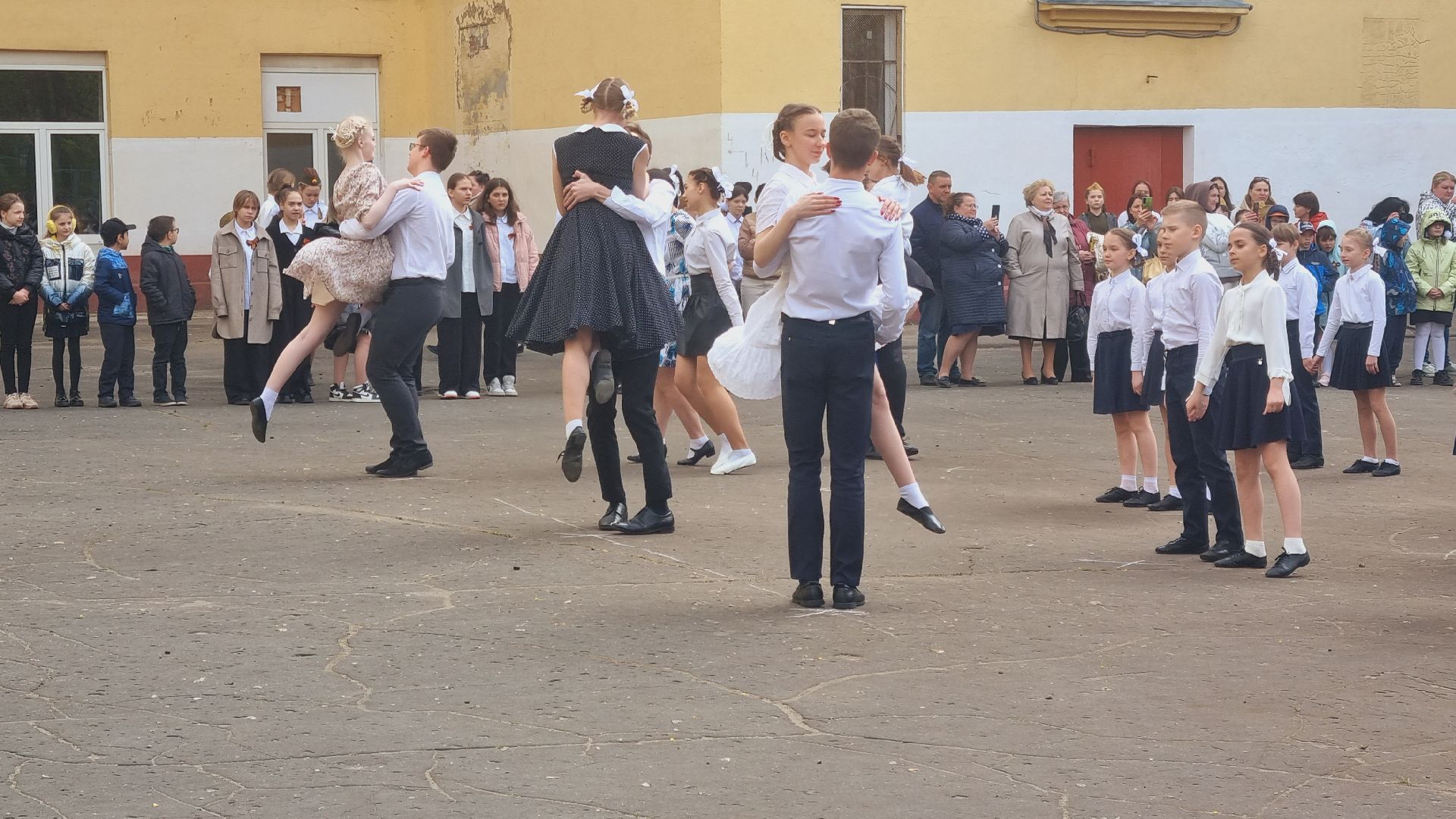 Подмосковье, Ивантеевка, Образование