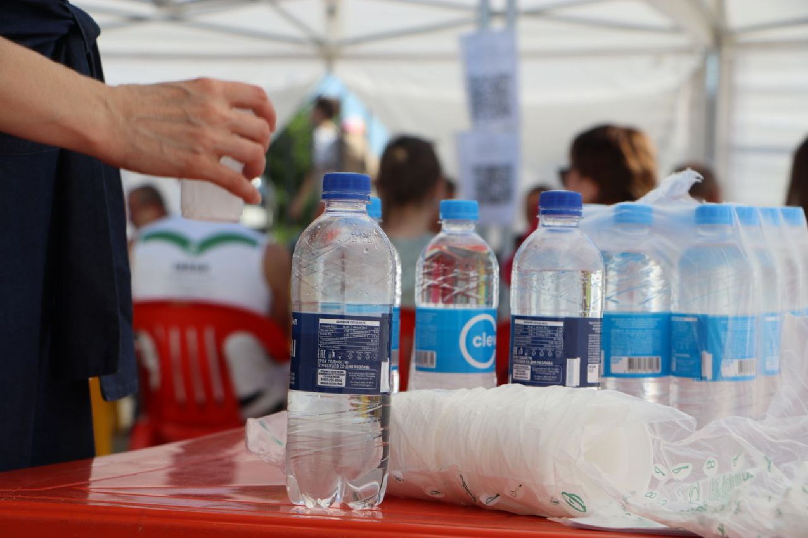 выездная администрация в парке,серебряные пруды, парк серебряный,