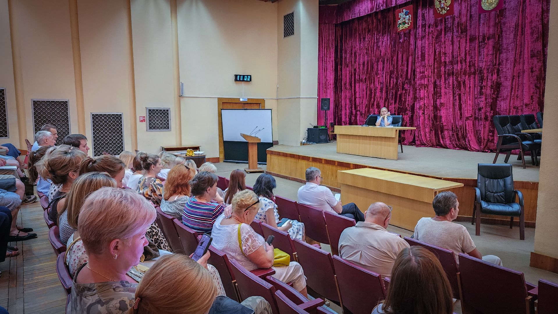 восересенск, телефонное мошенничество , встреча жителей с помощником прокурора,