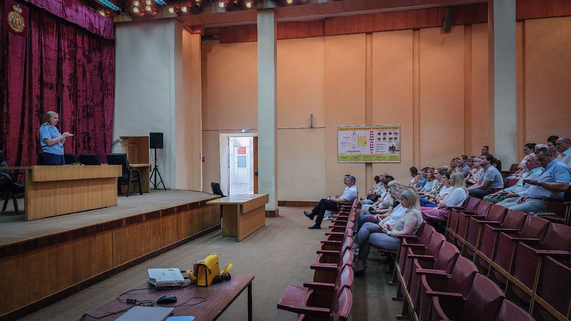 восересенск, телефонное мошенничество , встреча жителей с помощником прокурора,