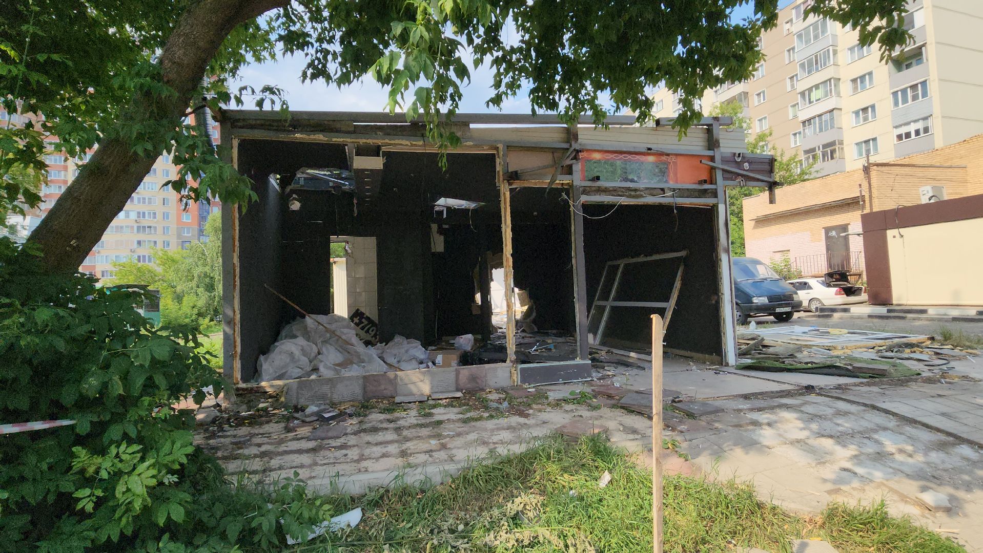 вертикалки, пушкино, снос, павильон, демонтажные работы,демонтаж торгового павильона,