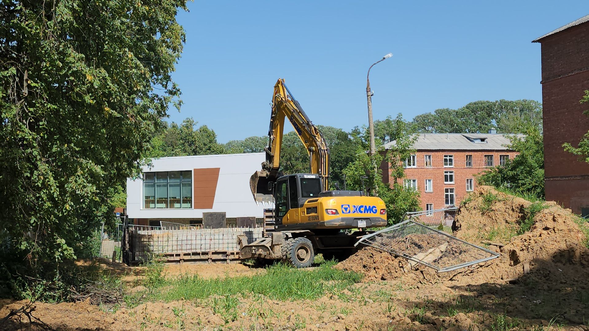 кашира, благоустройство, дворы, парковка автомобилей, теплотрасса, асфальтирование дворов,