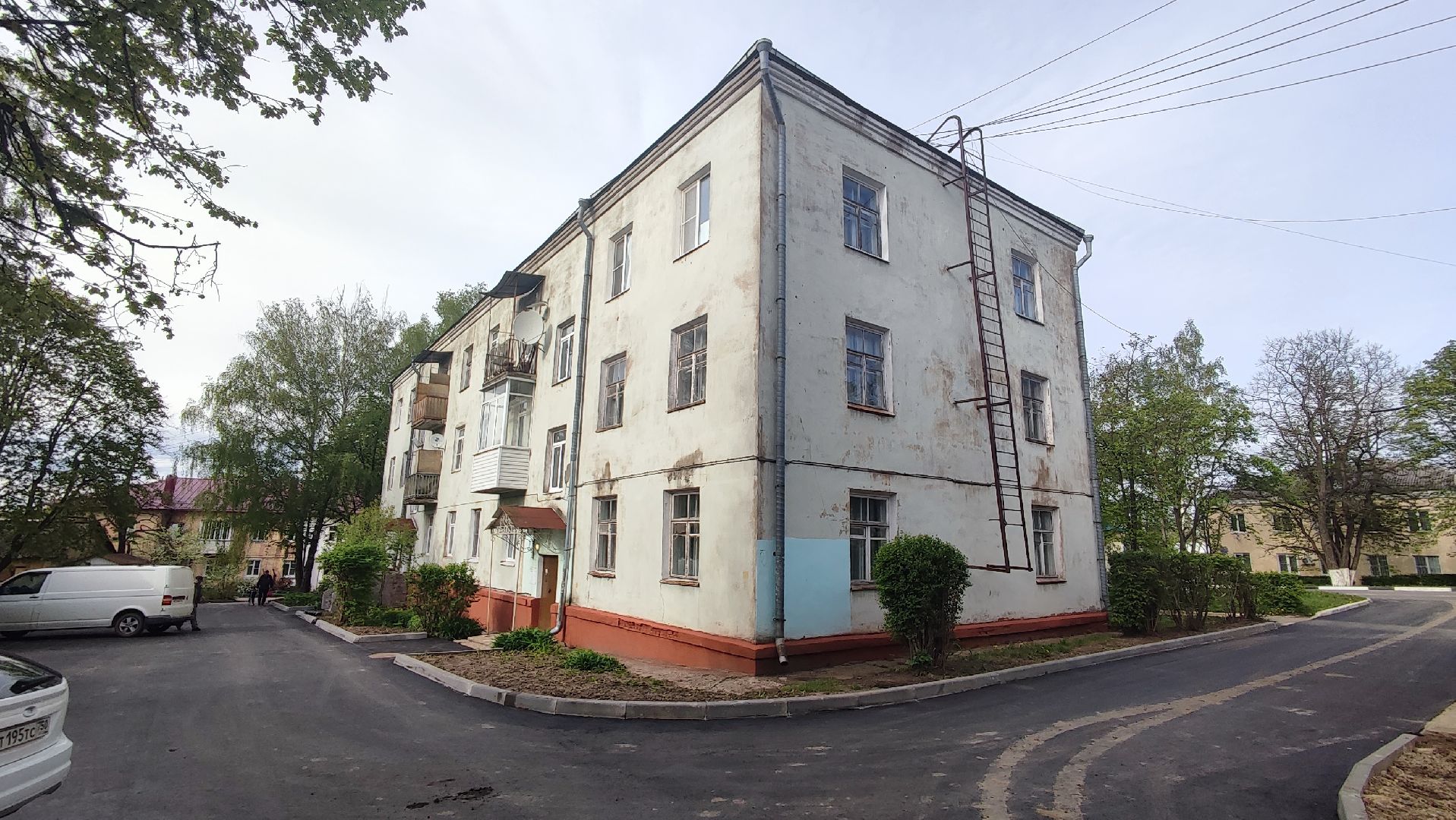 Кашира, благоустройство, двор, МКД, асфальт, бордюрный камень