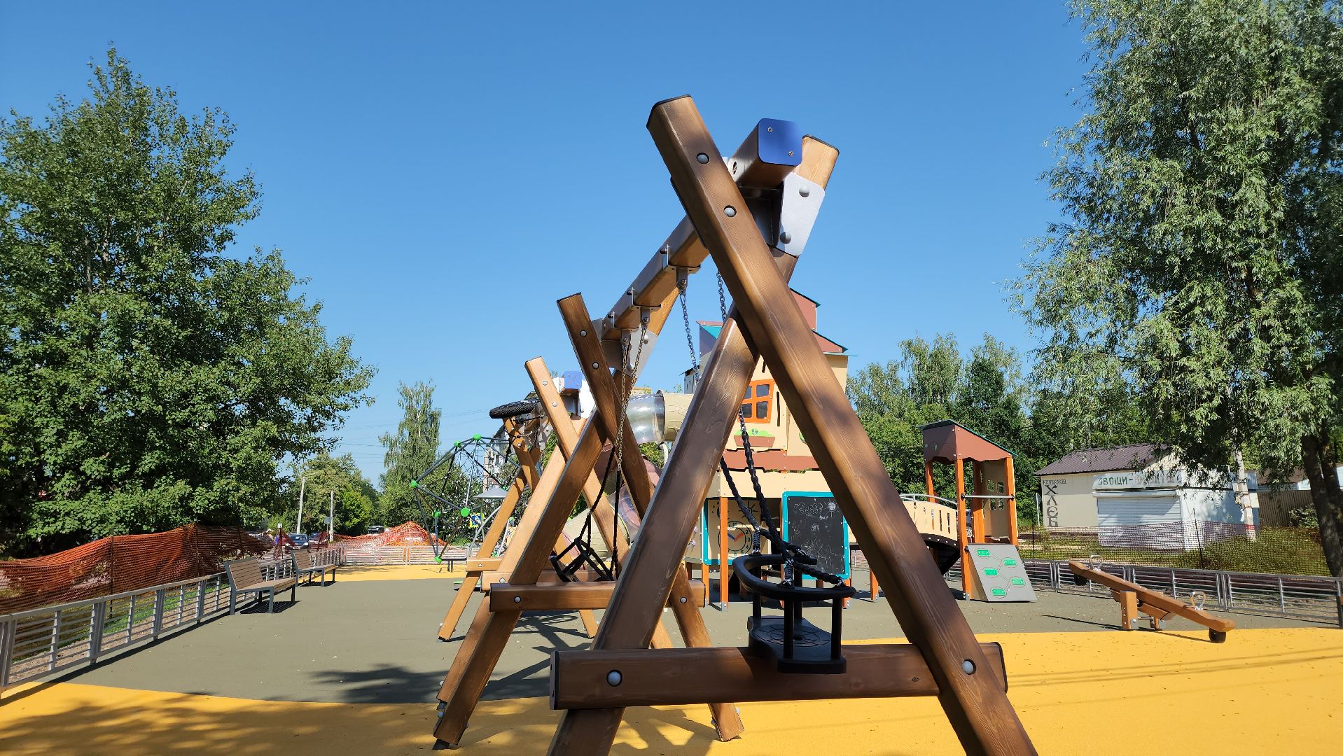 кашира, благоустройство, детская игровая площадка, модернизация, обновление детских площадок, безопасное покрытие, дети, отдых,