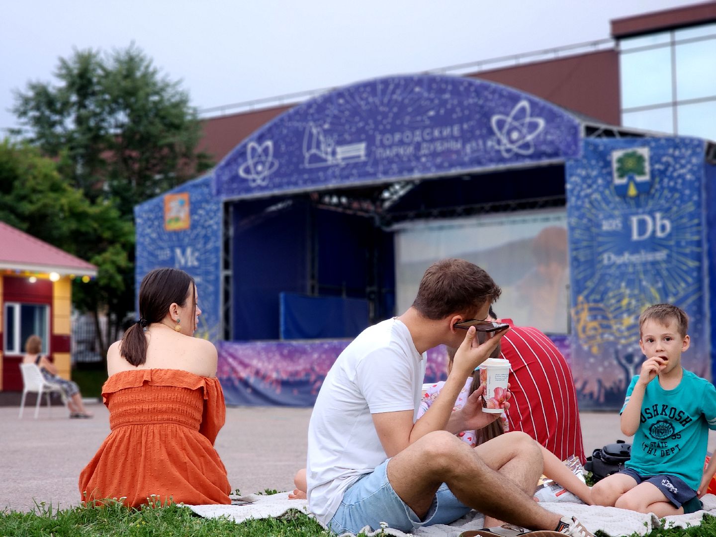дубна, кино, летний кинотеатр,