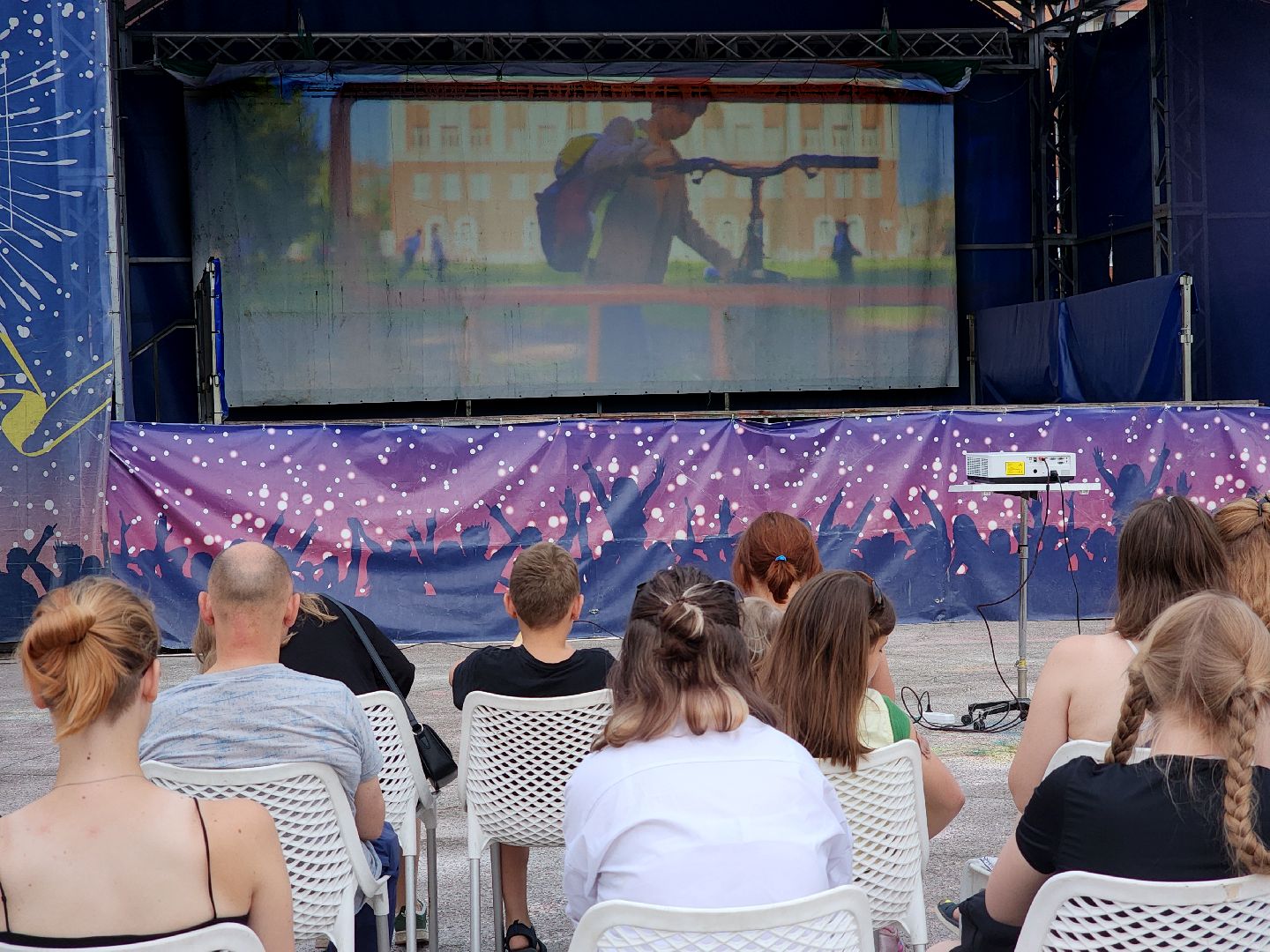 дубна, кино, летний кинотеатр,