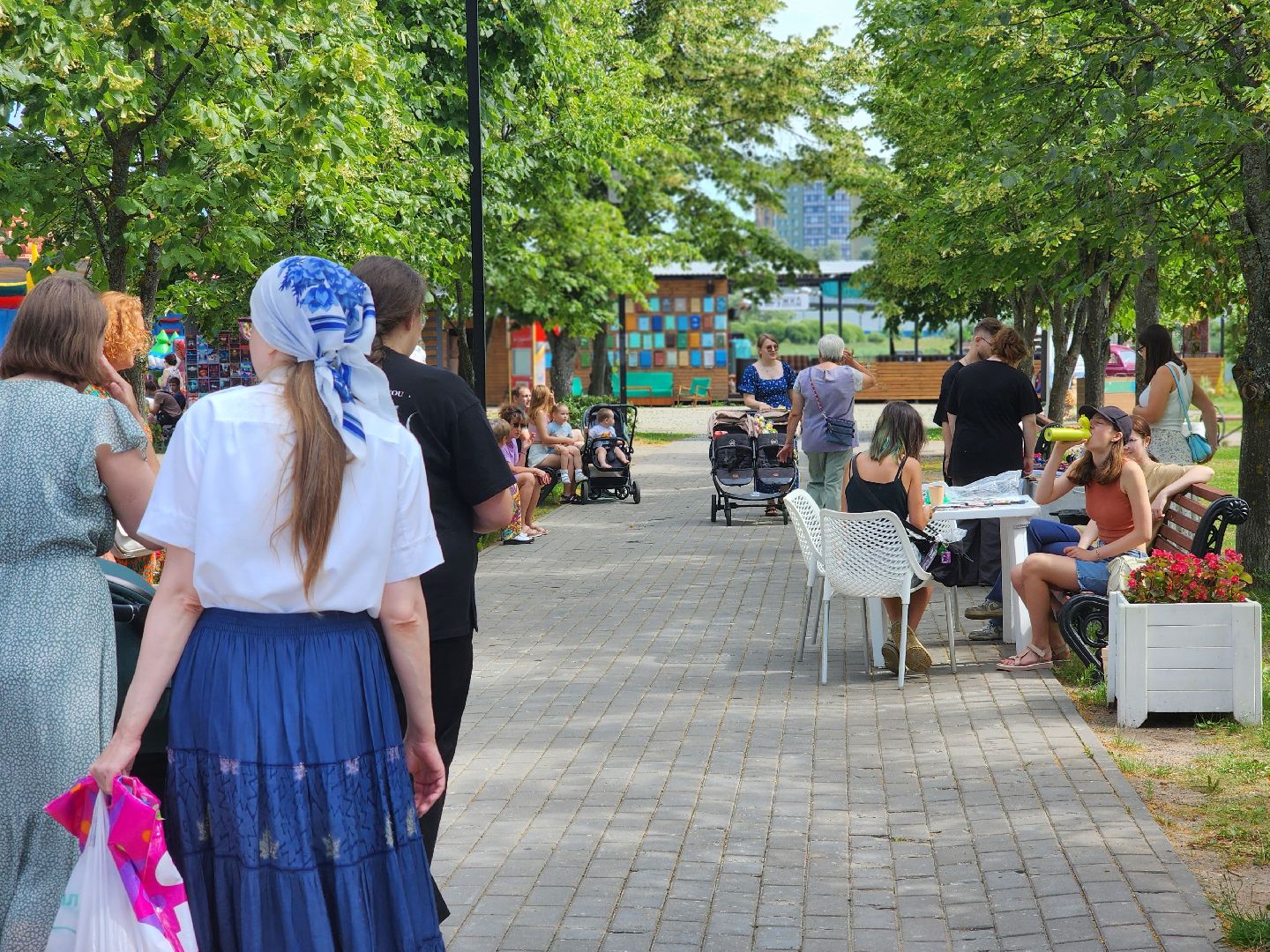 дубна, парк семейного отдыха, баба яга,детский праздник, катание верхом, пони, лошади,