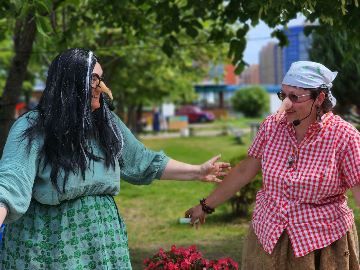 дубна, парк семейного отдыха, баба яга,детский праздник, катание верхом, пони, лошади,