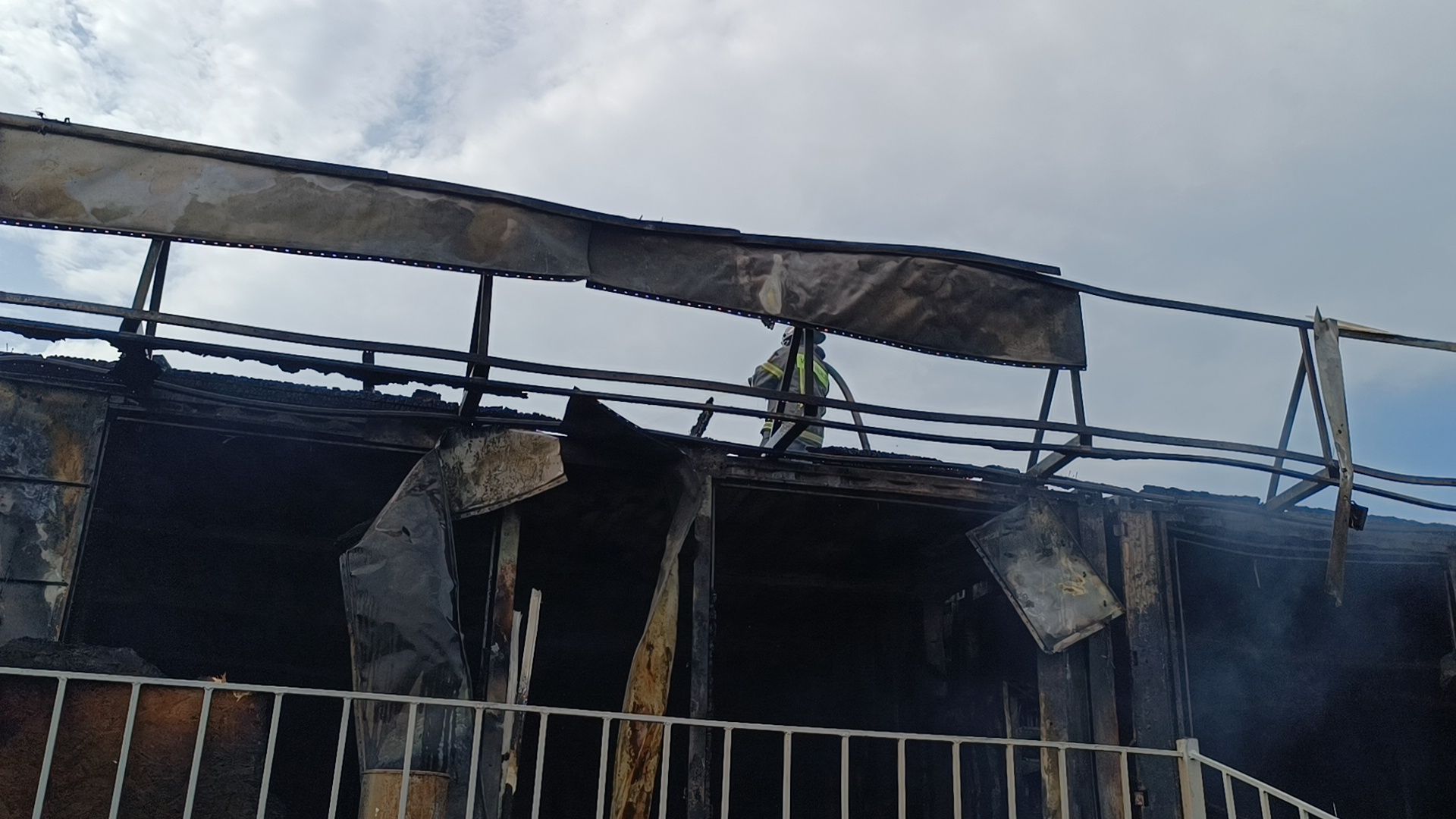 пожар, чп, рынок, химки,