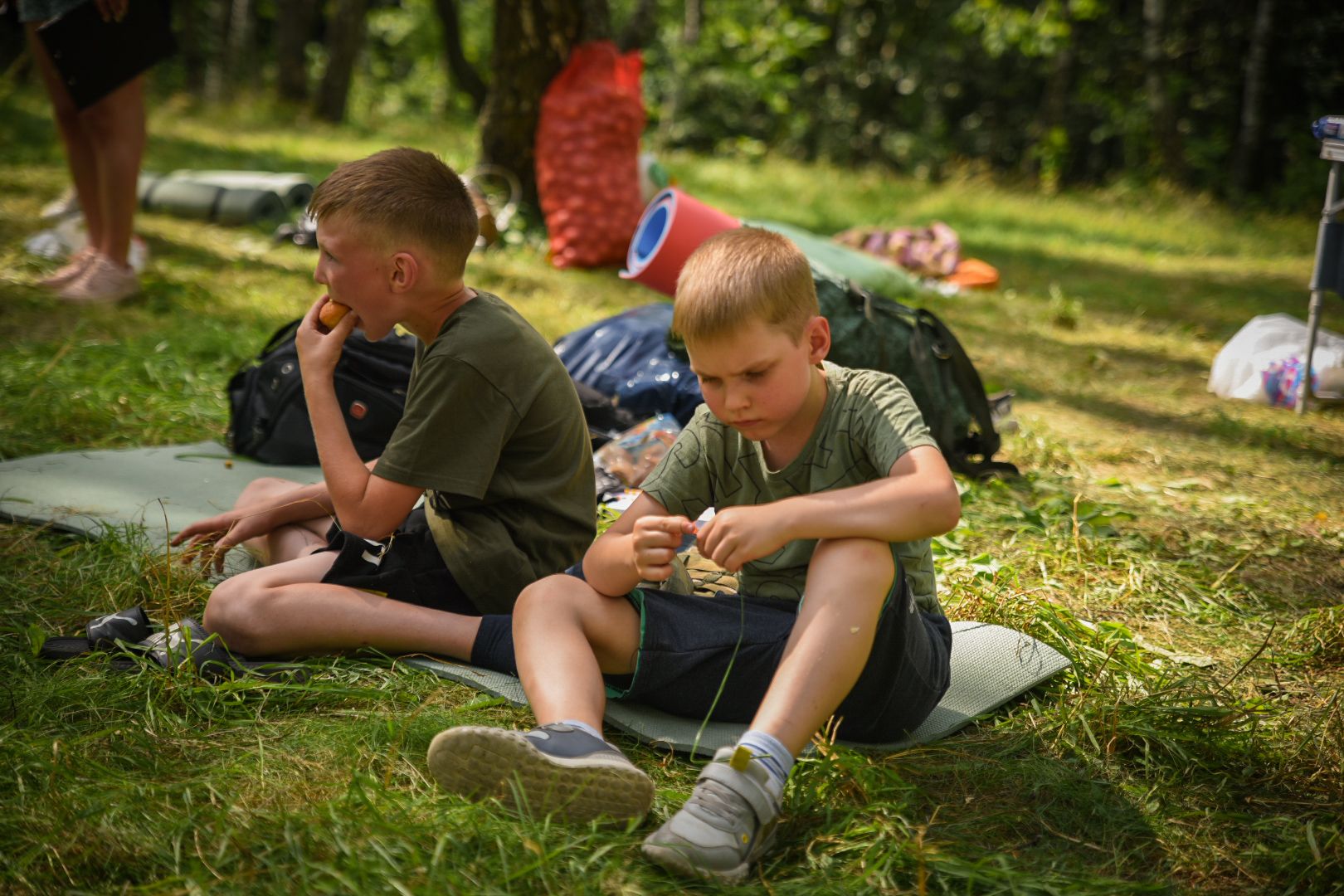 бронницы, бронницкая казачья молоджная сотня , полевой выход , патриотический клуб в бронницах, дети, курс молодого бойца ,