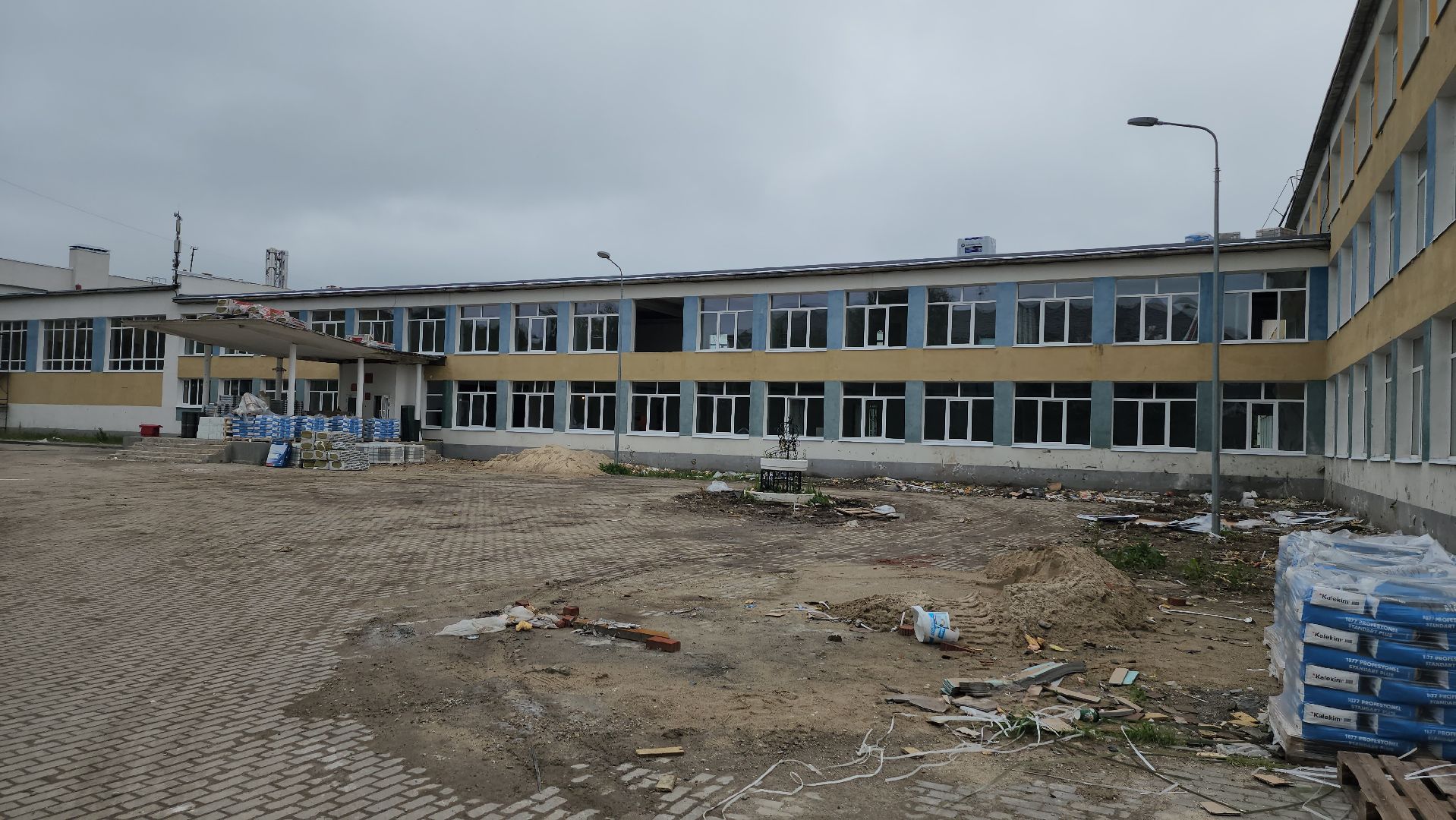 серпухов, улица советская, школа 9, гардероб для учителей, капитальный ремонт школы,