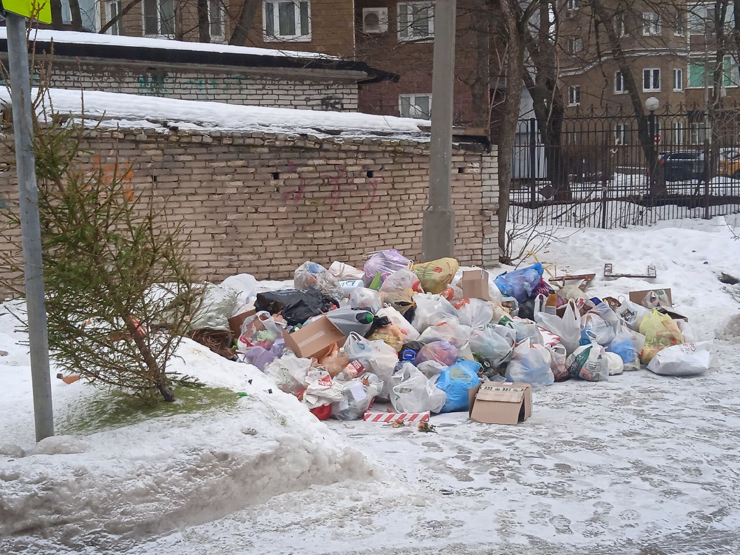 перемены, контейнерная, площадка, мусор, Чкалова, Строительная