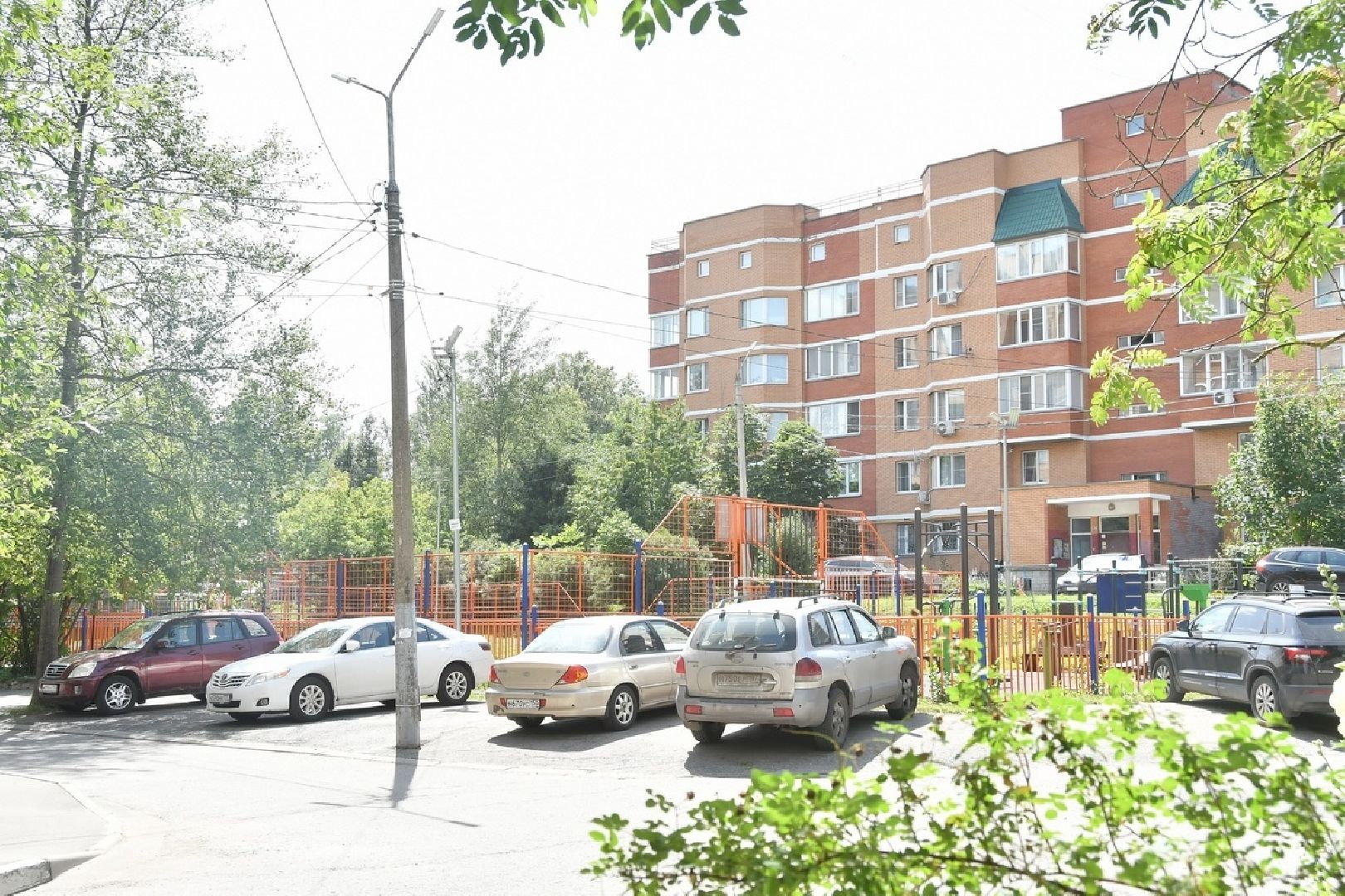 благоустройство территории,   власиха березка, микрорайон березка, микрорайон березка власиха, цветники в березке,