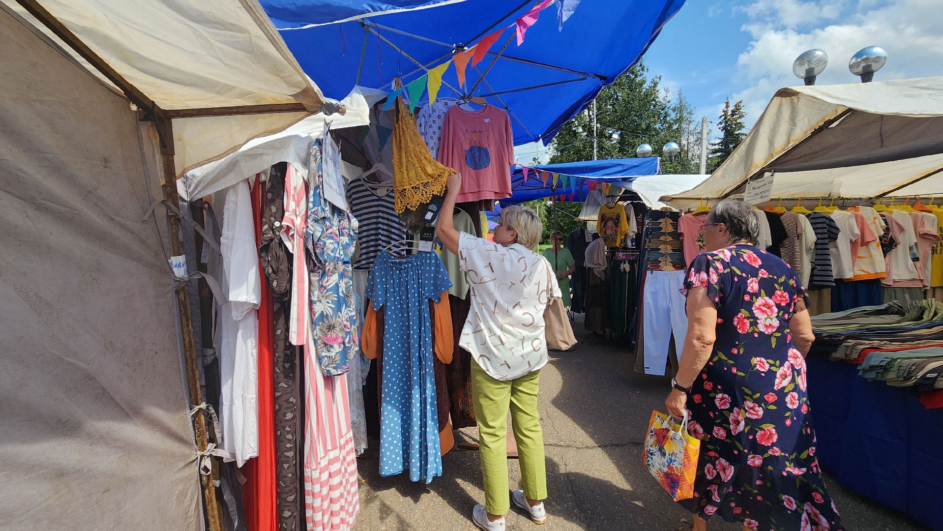солнечногорск, советская площадь, ярмарка, товары регионов россии, арбузы, дыни,