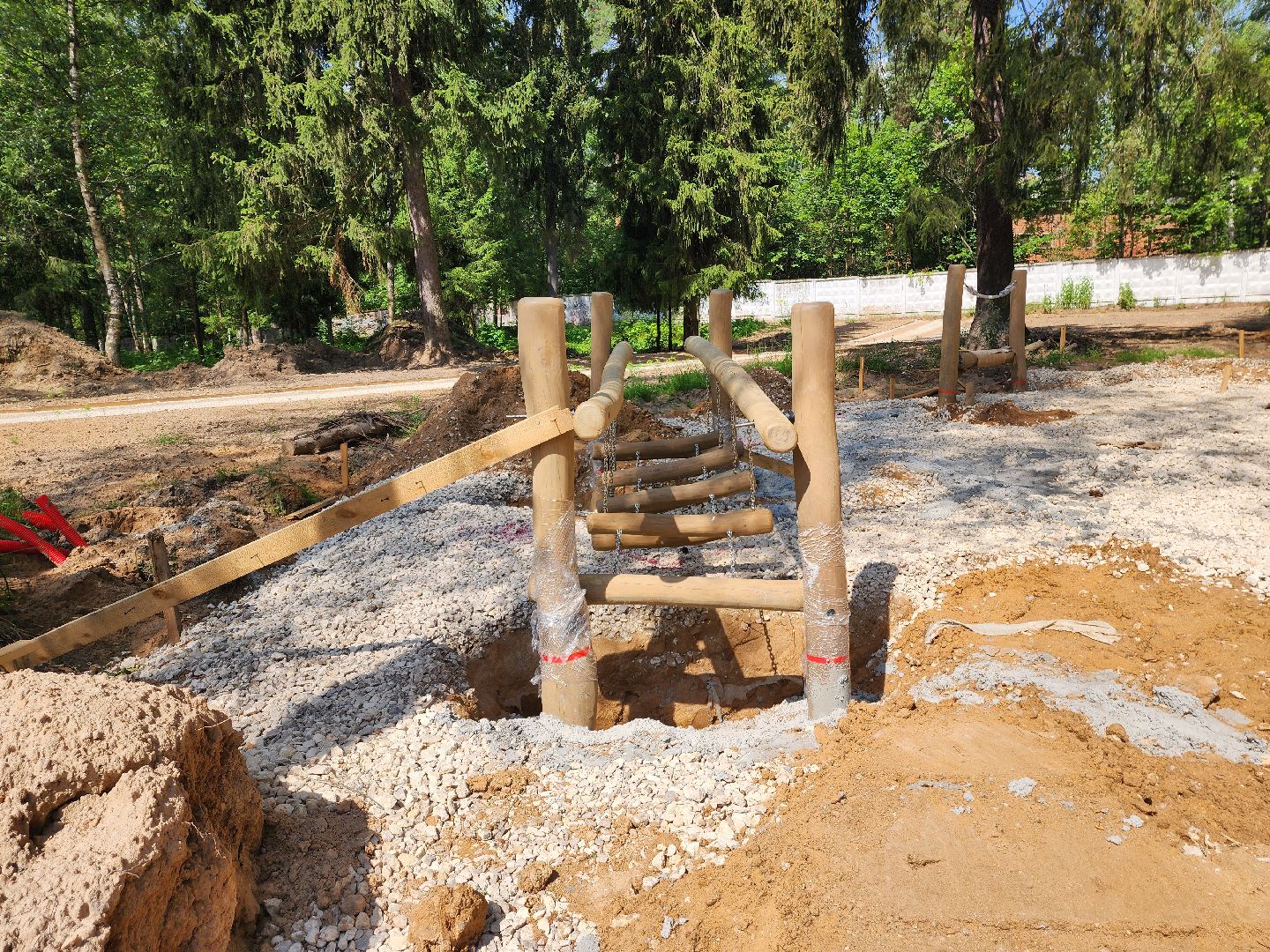 красноармейск, городской округ пушкинский, лесопарк, банный лес ,детские игровые площадки,