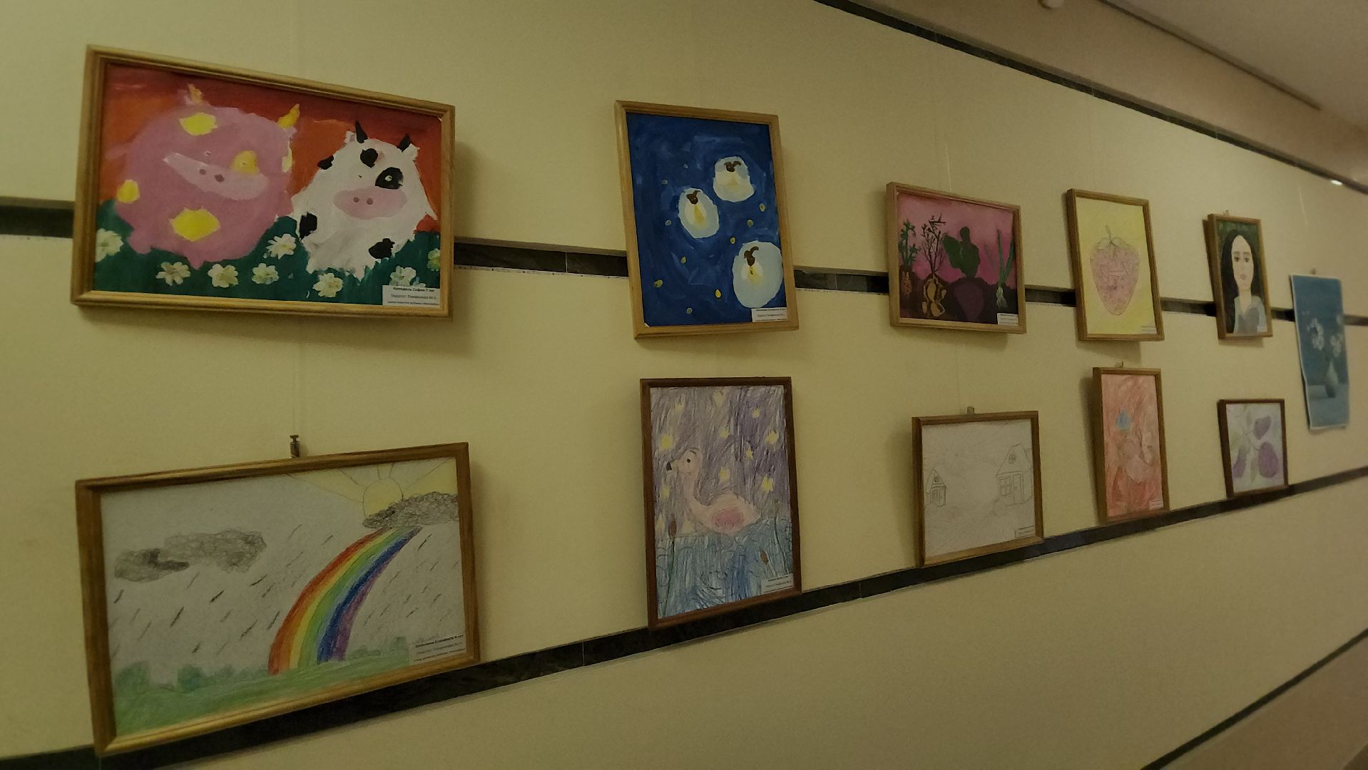 вертикалки, пушкино, художественная выставка, дети, рисунки детей,летний отдых, лето, студия,развитие,