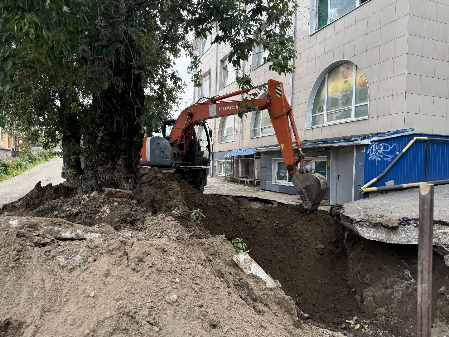 Люберцы, Прорыв трубы , Комунальщики, устранение аварии,