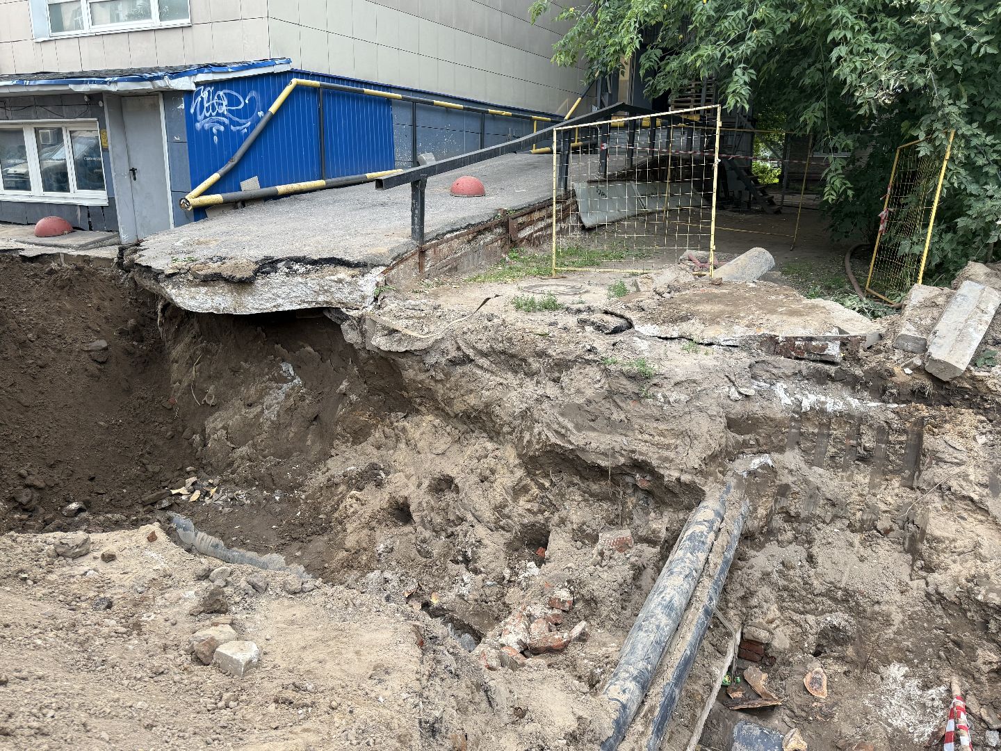 Люберцы, Прорыв трубы , Комунальщики, устранение аварии,