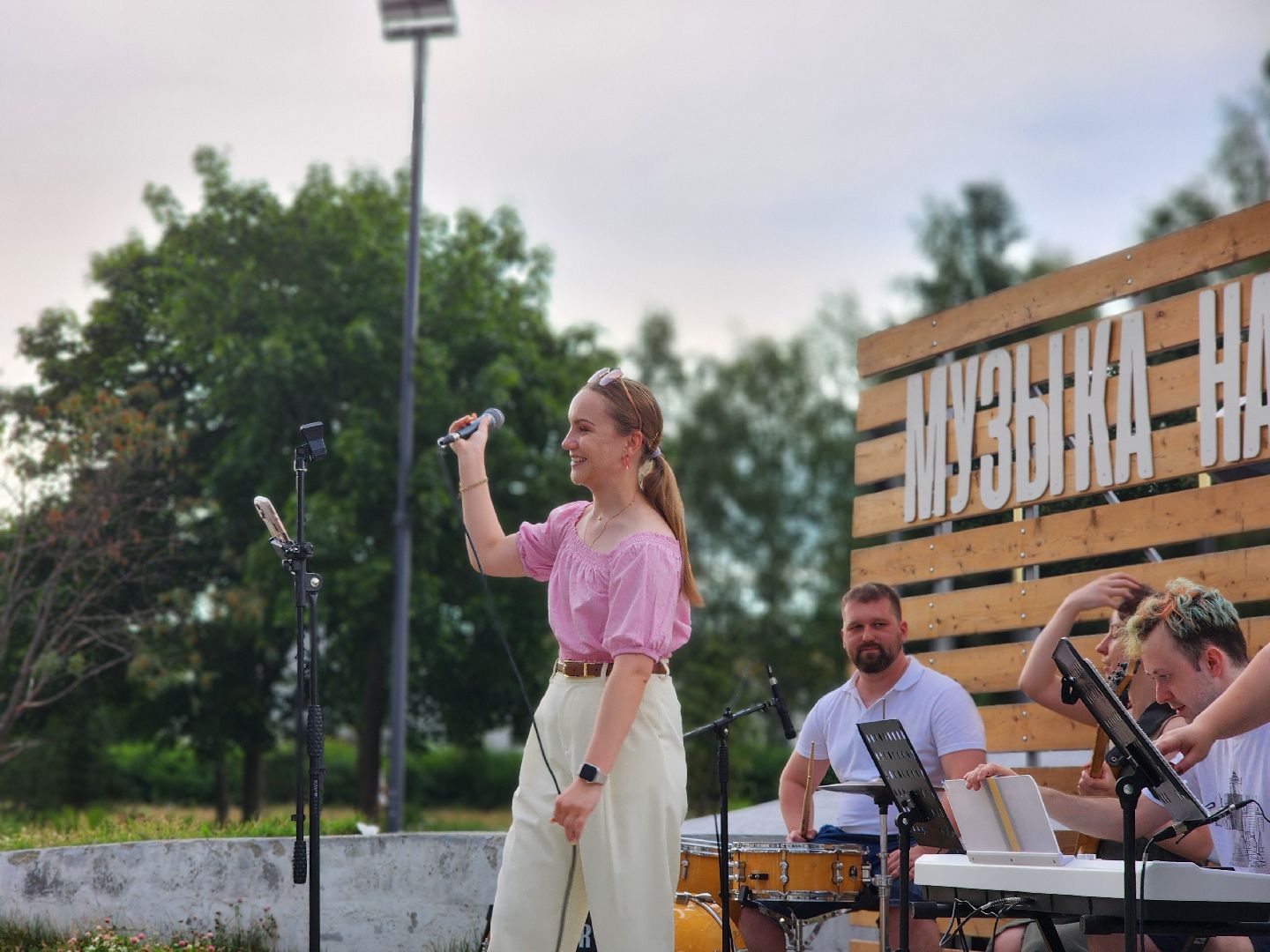 Черноголовка, Музыка на воздухе, Поп-музыка,