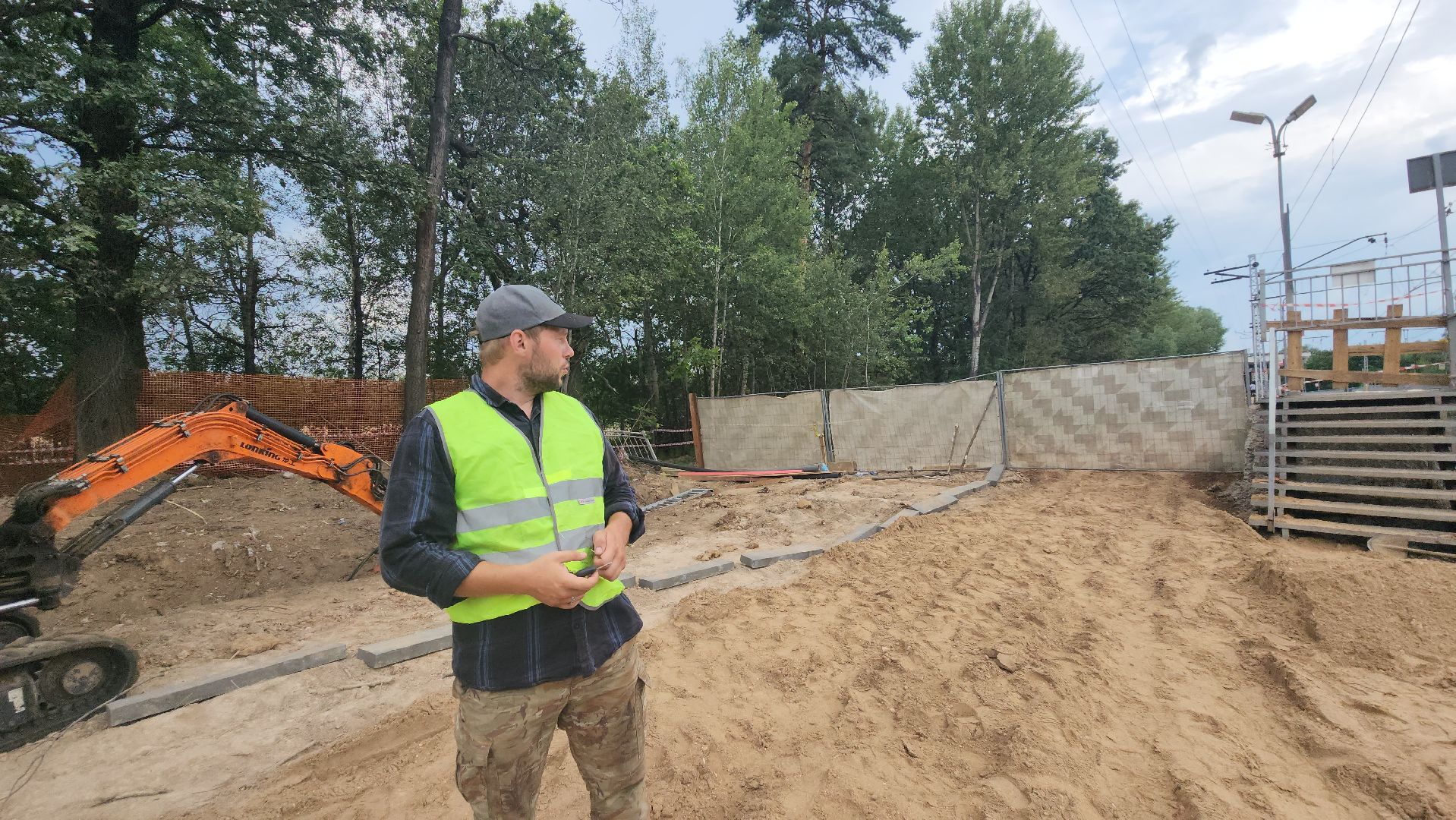 ремонт переезда, Лобня,железная дорога,