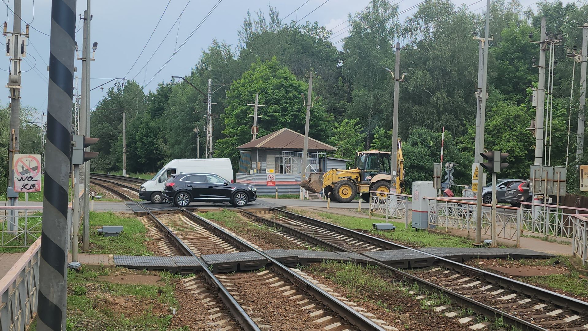 ремонт переезда, Лобня,железная дорога,