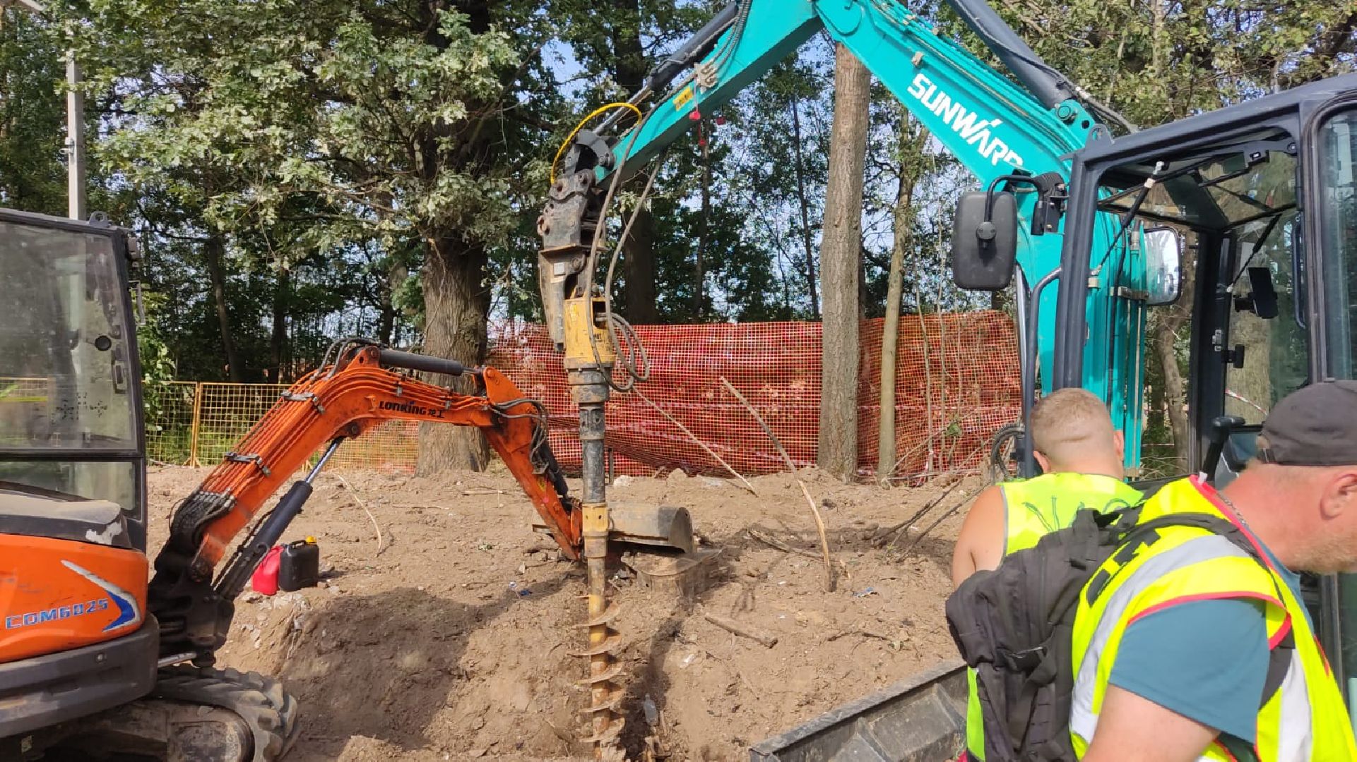 ремонт переезда, Лобня,железная дорога,