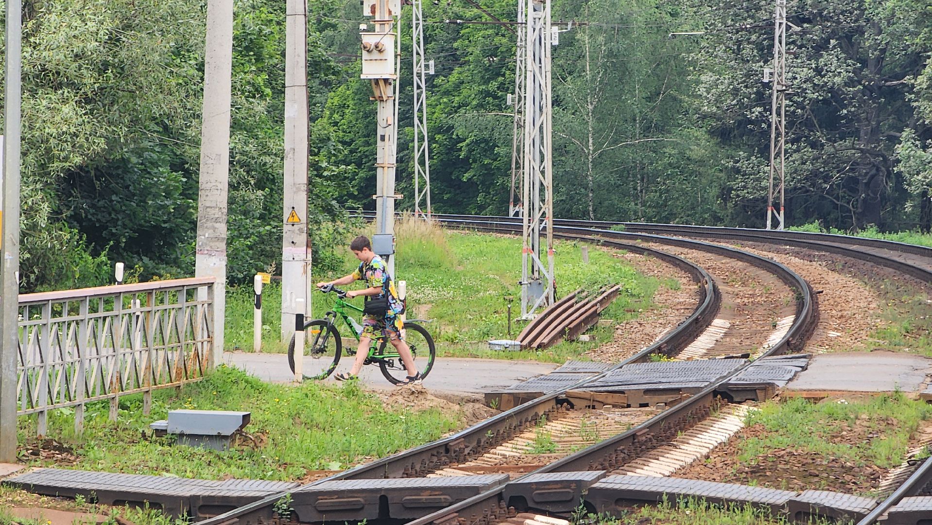 ремонт переезда, Лобня,железная дорога,