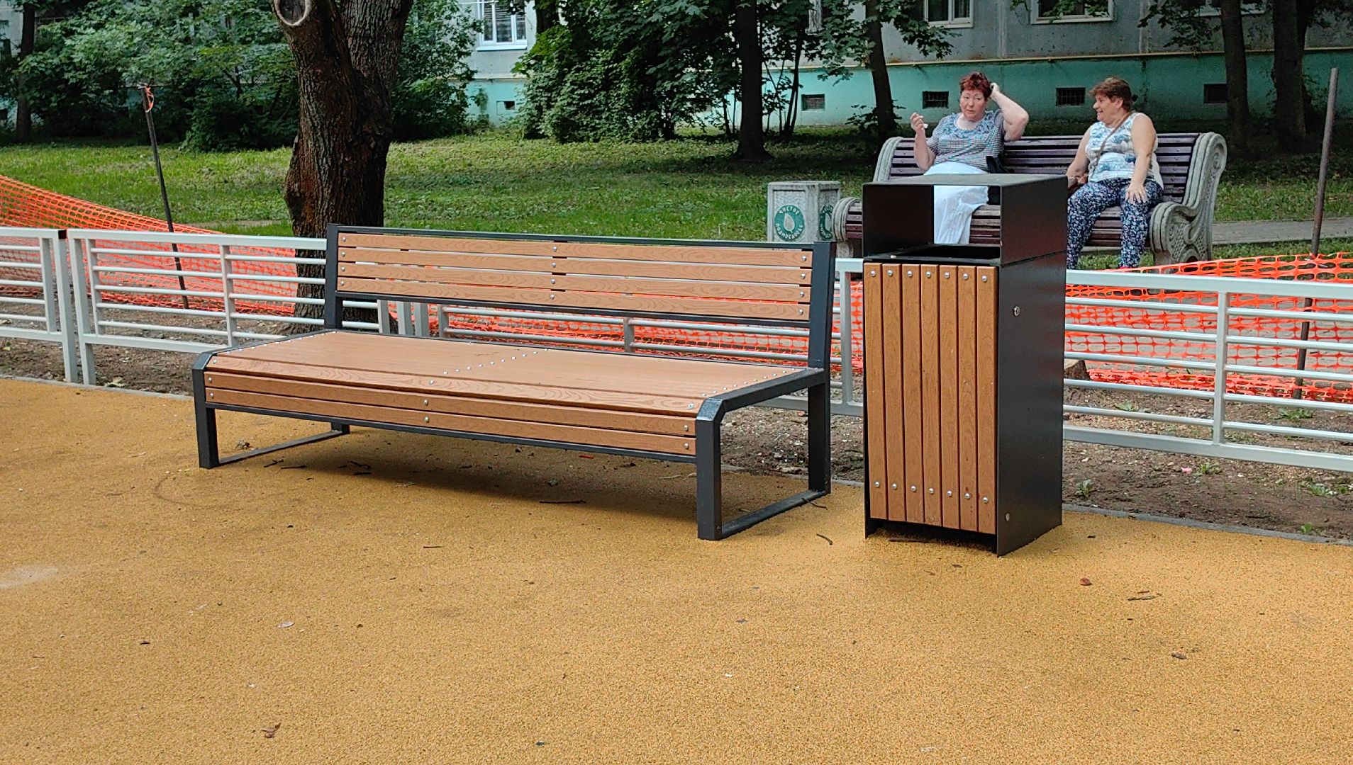 детская площадка, качели, песочница, лавочки,  безопасный регион,