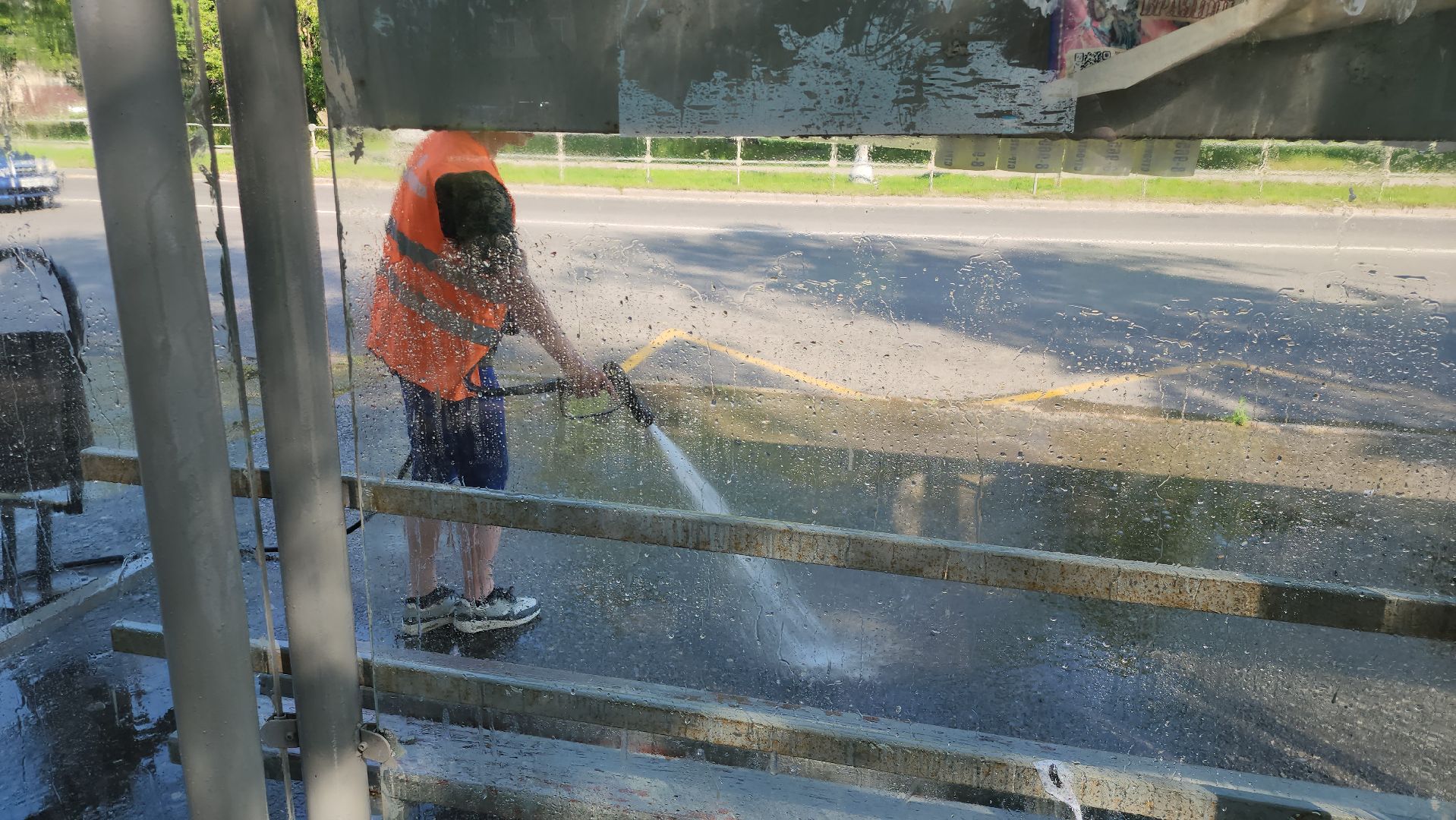 серпухов, подмосковье, уборка остановок,