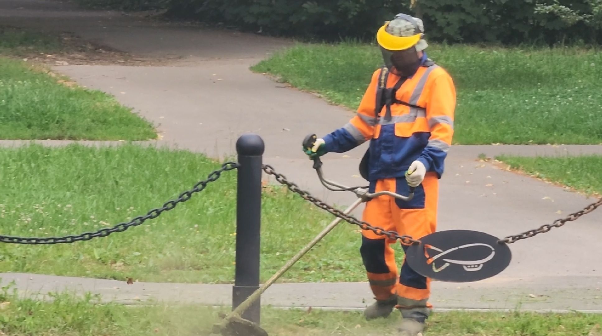 долгопрудный, дирижабельная улица, смет мусора, покос травы, мбу благоустройство,
