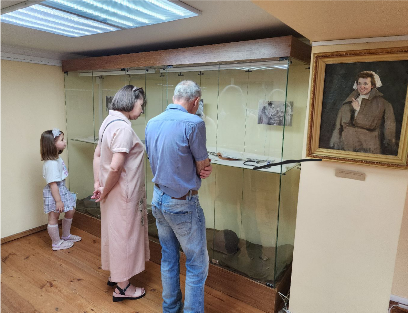 чехов, музей-усадьба лопасня-зачатьевское, выставка, пушкин - имя ратное, экспозиция, картины, рисунки, великая отечественная война,  80-летие победы, фотографии, письма, потомки пушкина, юрий авдеев,