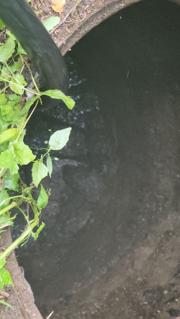 вертикалки, пушкино, засор канализации, засоры, ликвидация утечки, канализационные колодцы, канализационные сети,коммунальная служба,коммунальная техника,