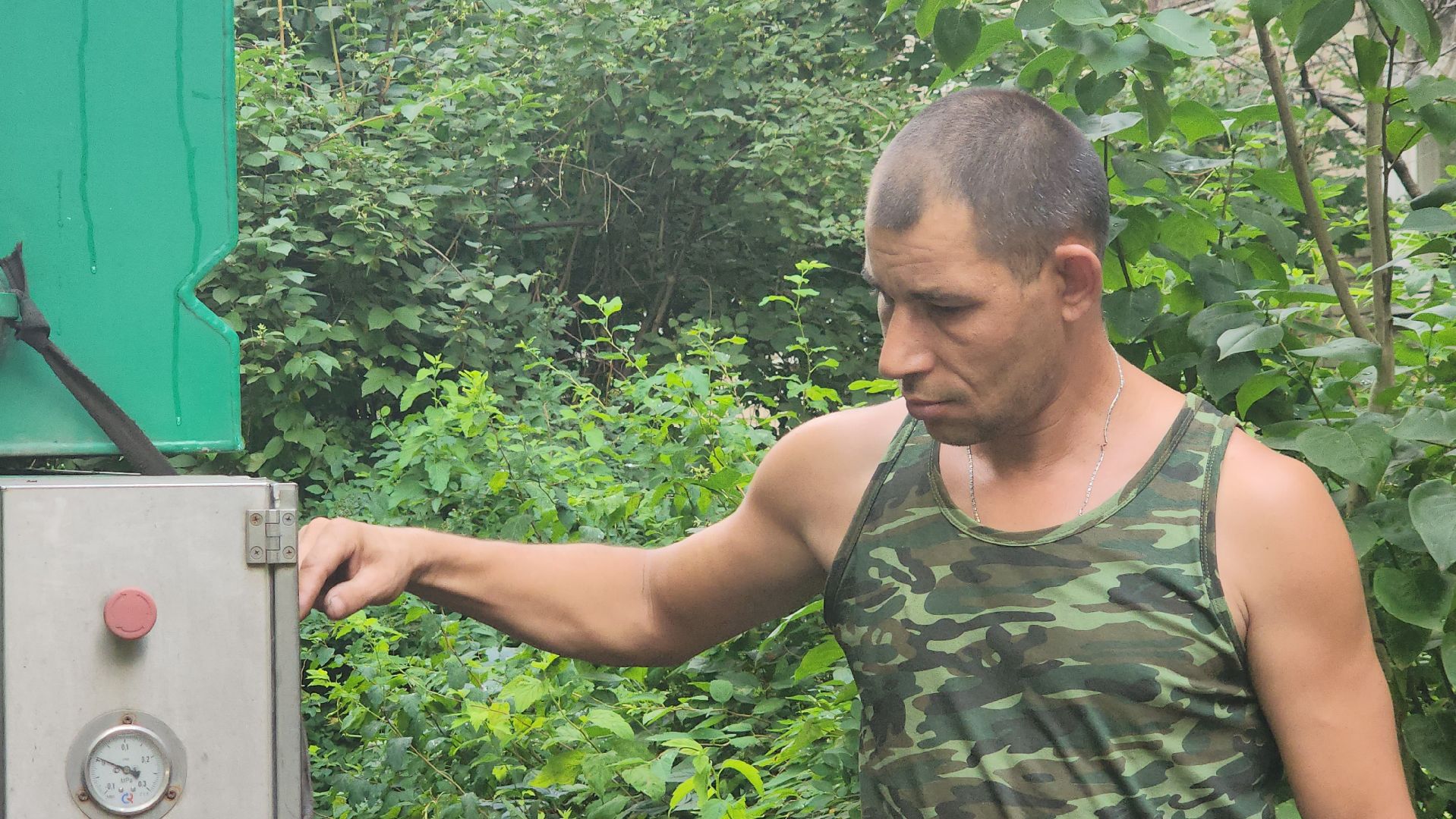 вертикалки, пушкино, засор канализации, засоры, ликвидация утечки, канализационные колодцы, канализационные сети,коммунальная служба,коммунальная техника,