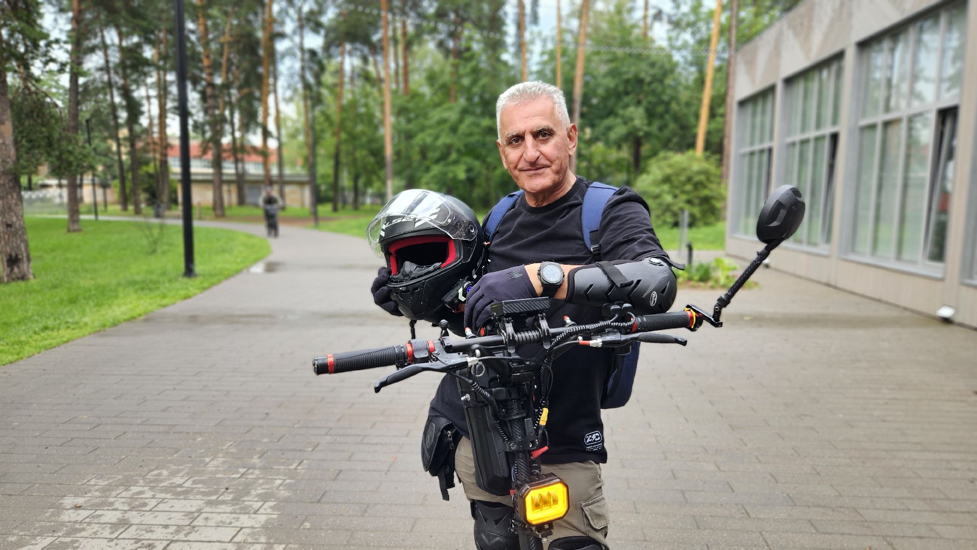 жуковский, летчик, самокат,