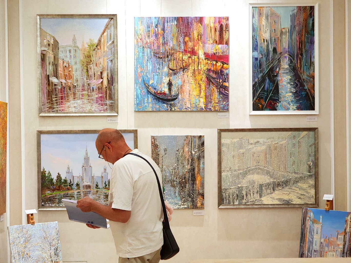 дубна, дк мир, выставка живописи, влад кравчук,