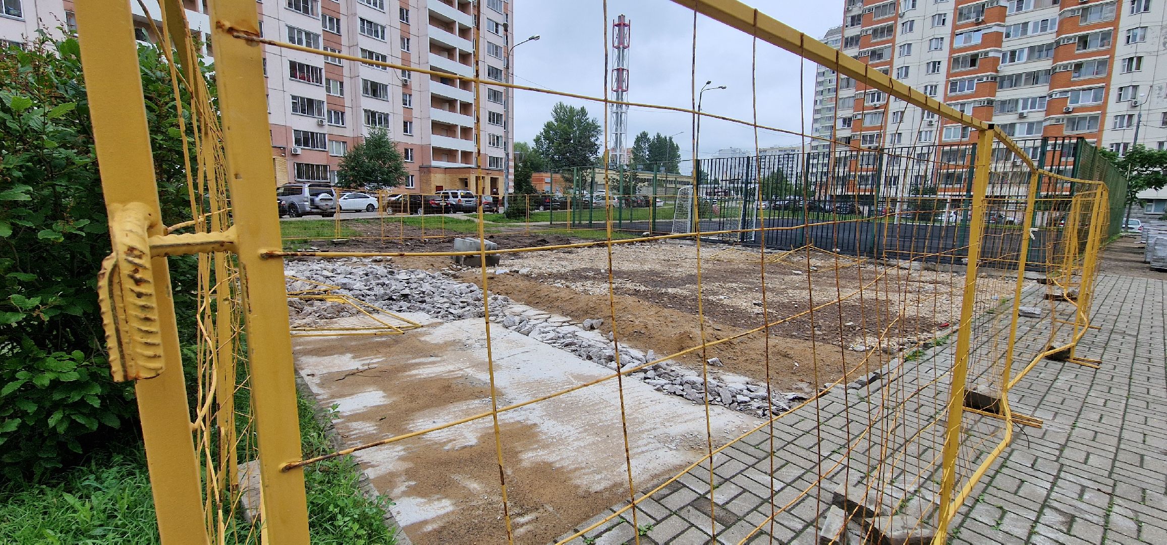 благоустройство, микрорайон кучино, балашиха, новая детская площадка на речной улице,