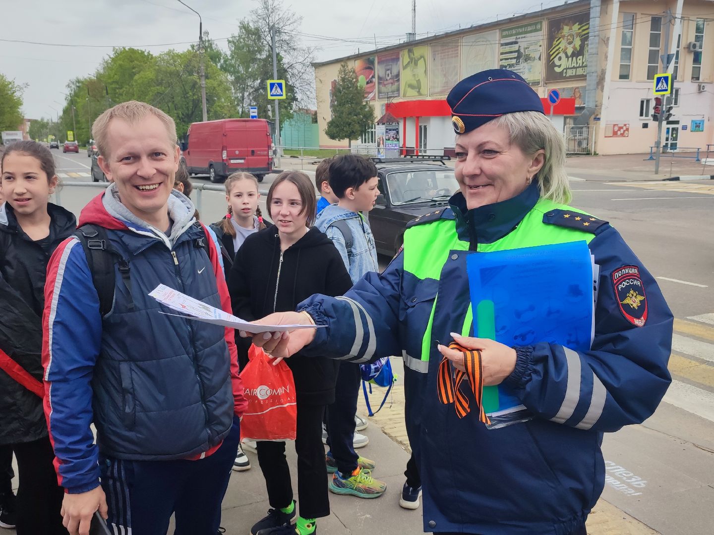 Кашира, День Победы, георгиевская ленточка, волонтеры, молодая гвардия, ГАИ