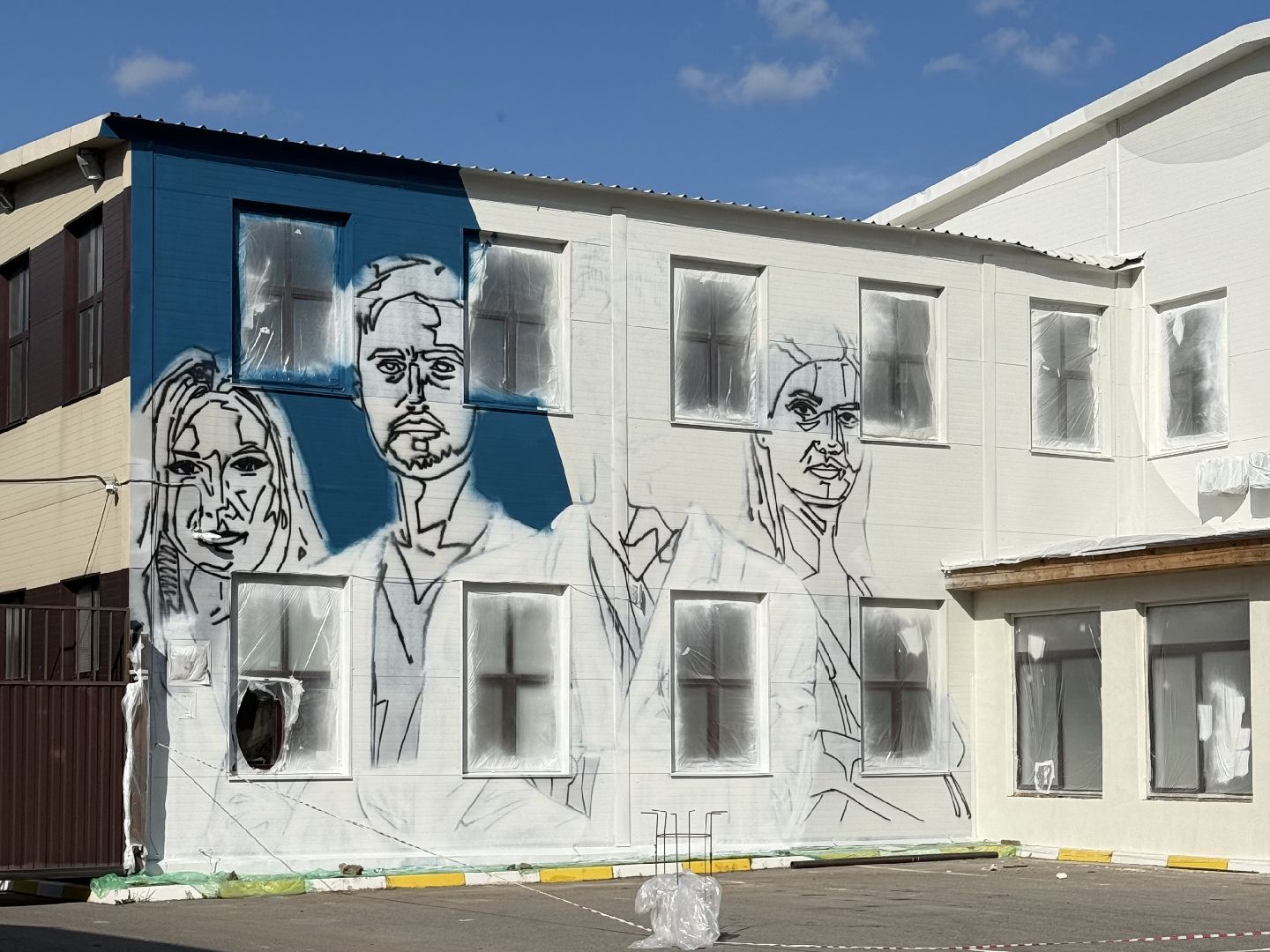 раменское, мурал, врачи,  граффити,