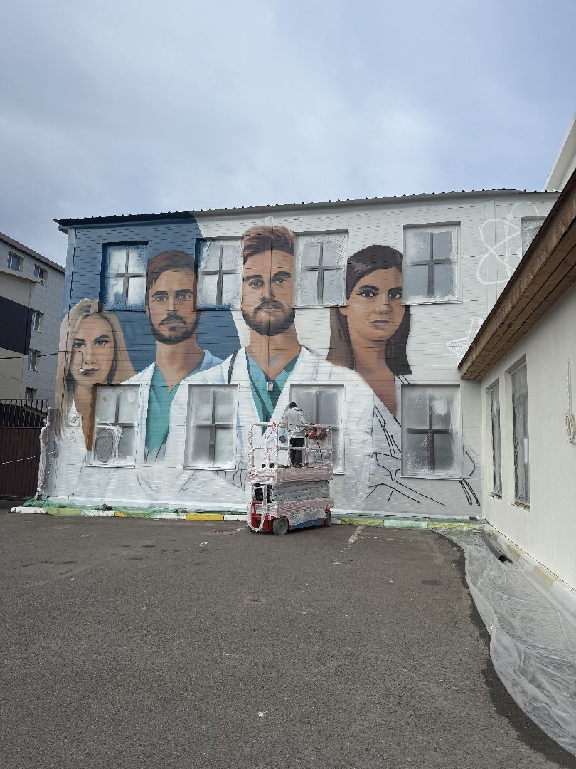 раменское, мурал, врачи,  граффити,