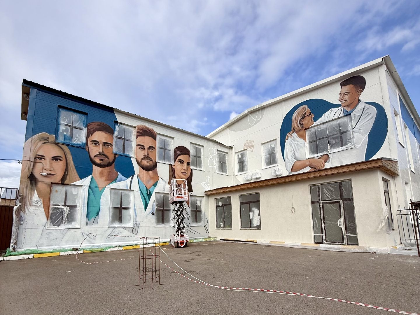 раменское, мурал, врачи,  граффити,