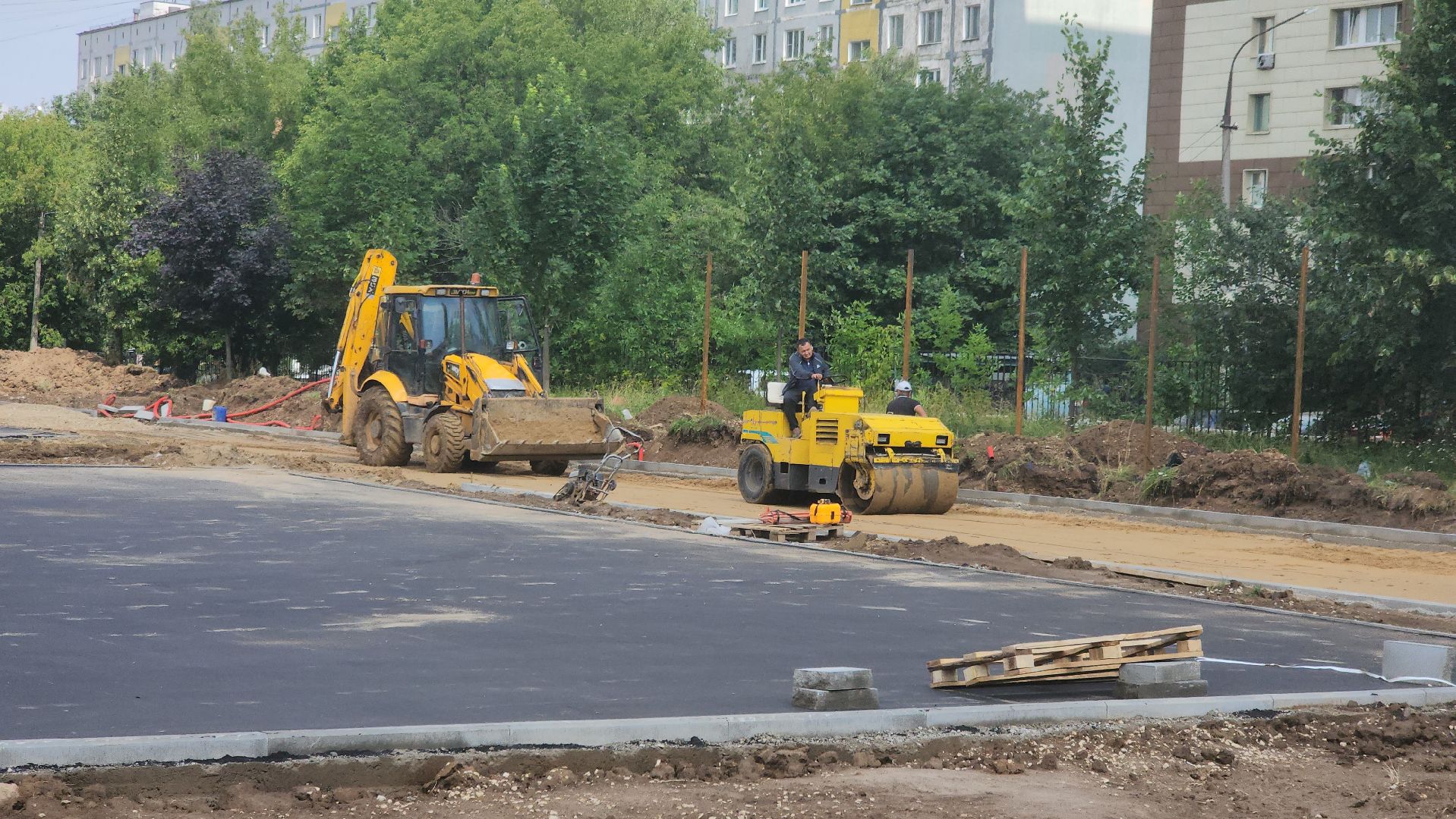 долгопрудный, гимназия 13, строительство, пристройка на 300 мест, детские игровые площадки,  пищеблок,