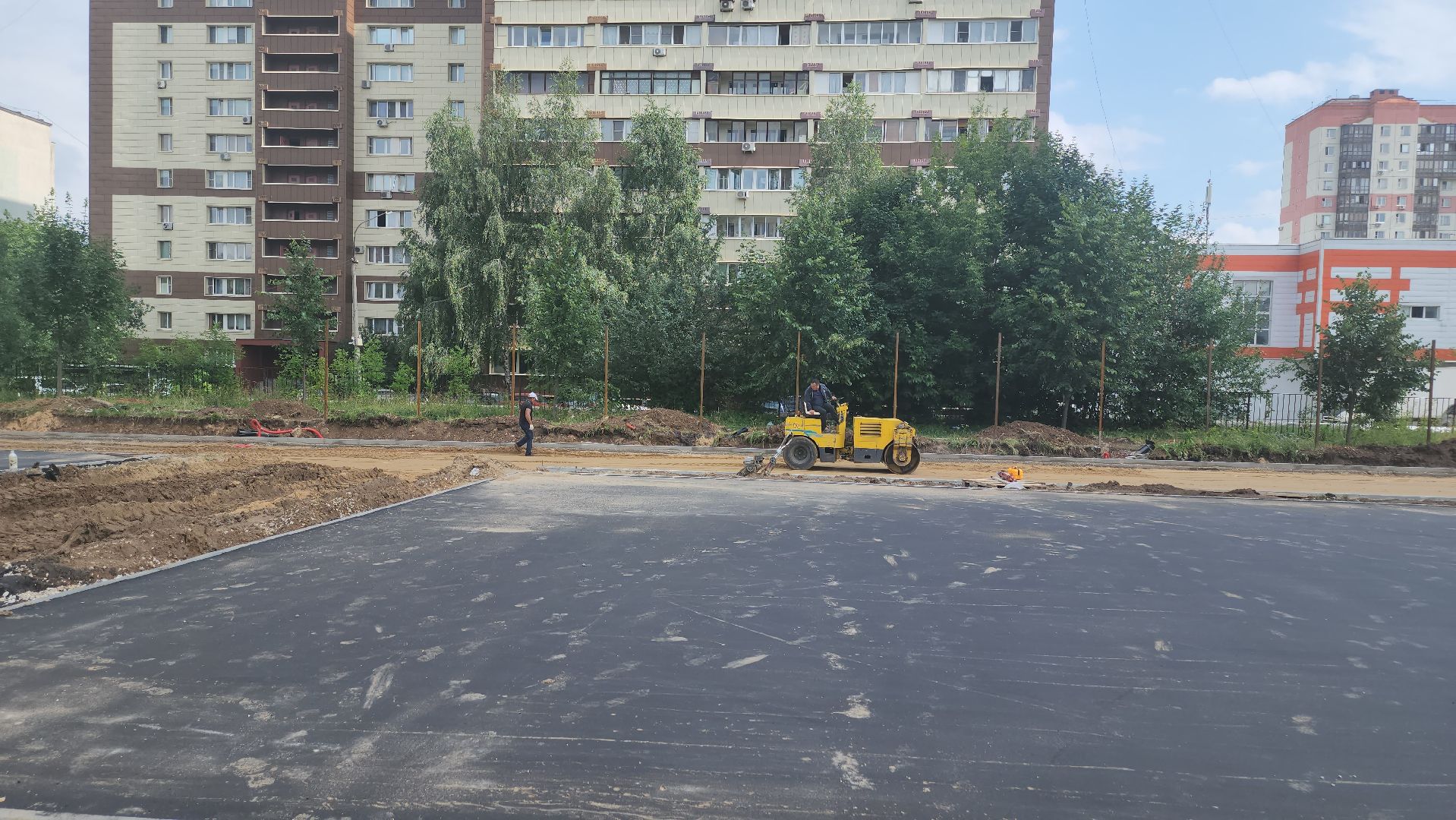 долгопрудный, гимназия 13, строительство, пристройка на 300 мест, детские игровые площадки,  пищеблок,