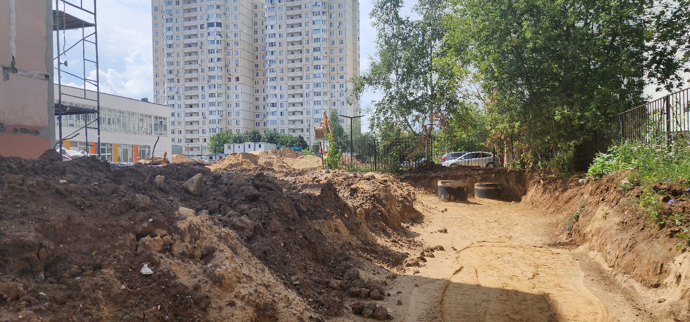 долгопрудный, гимназия 13, строительство, пристройка на 300 мест, детские игровые площадки,  пищеблок,